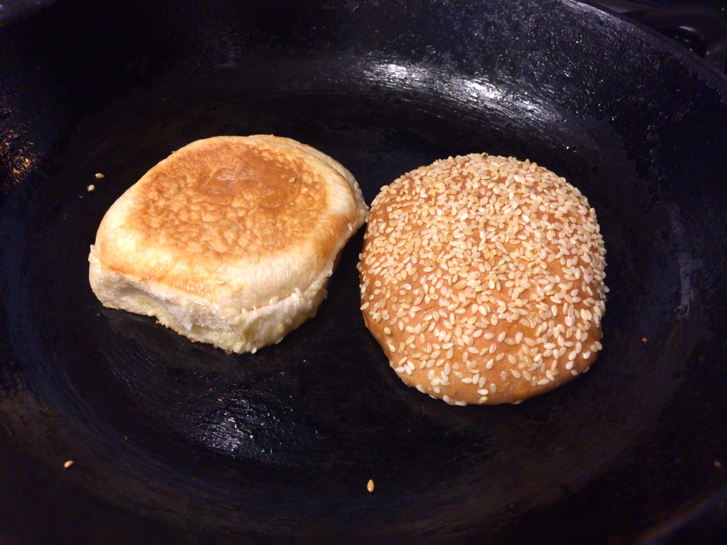 StepByStep Toasting Hamburger Buns on Stove 8 Steps (with Pictures