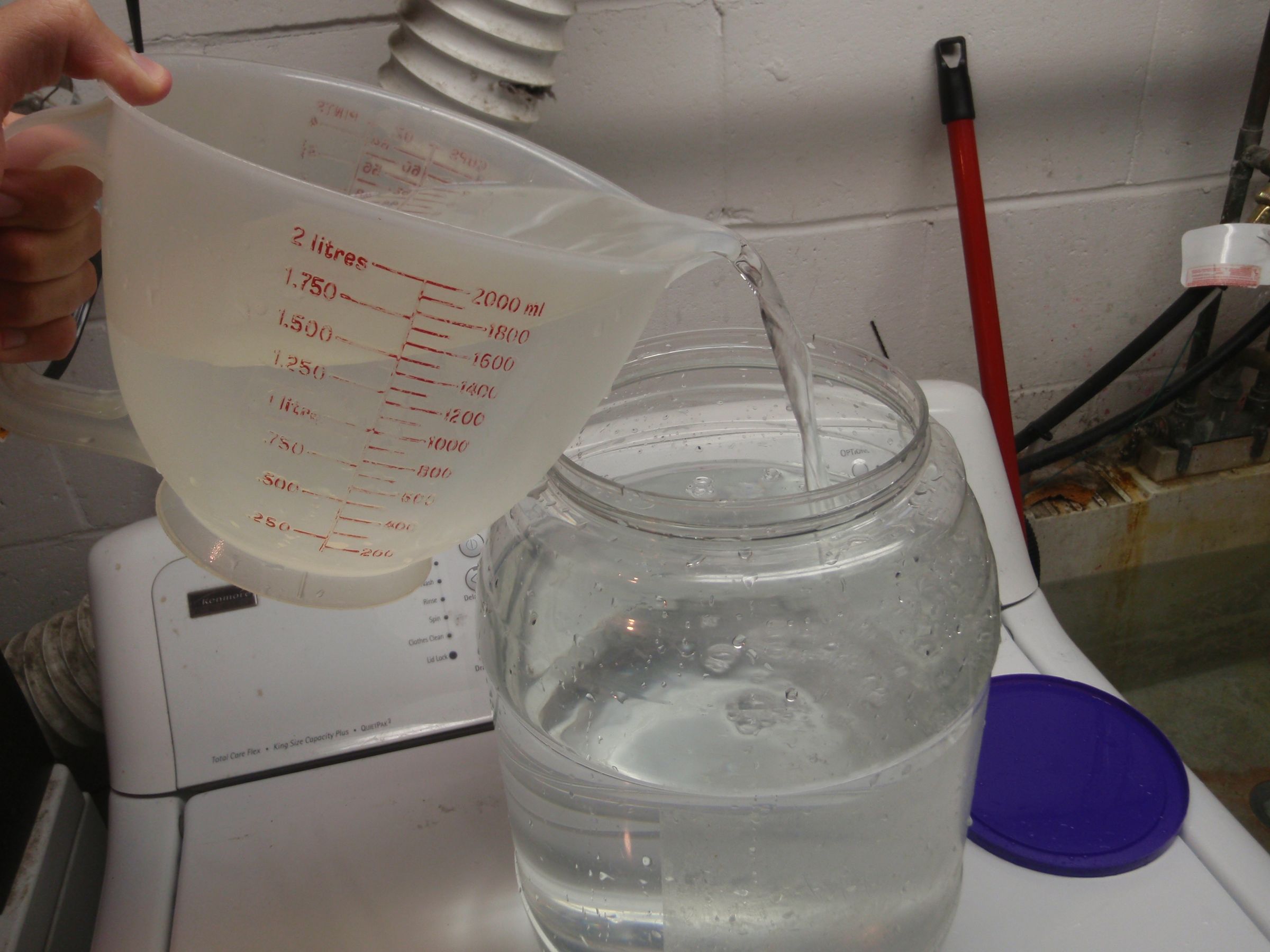 Measure Body Fat % Via Underwater Weighing : 9 Steps - Instructables