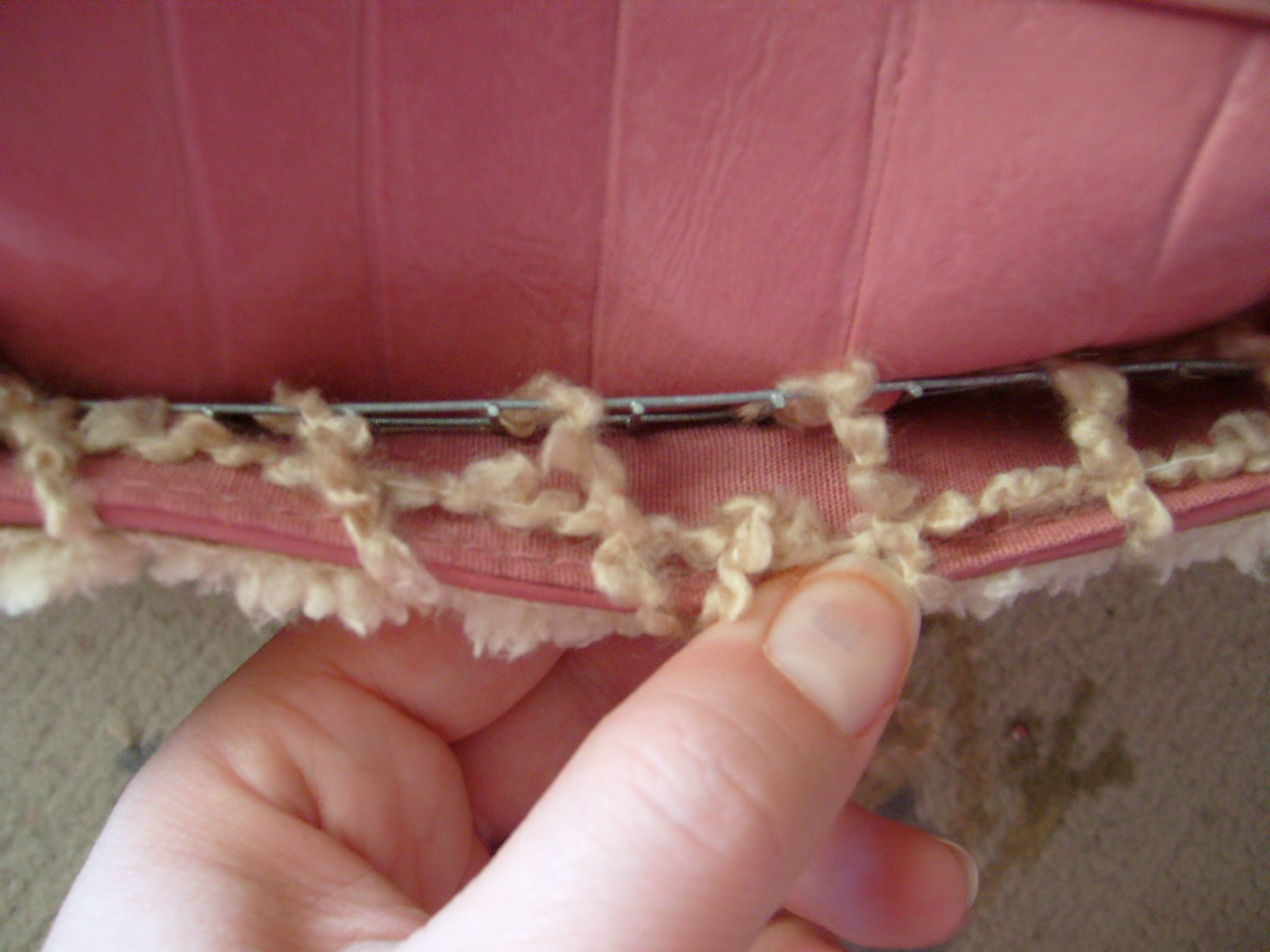 DIY Recycled Small Pet Carrier Backpack 8 Steps (with Pictures