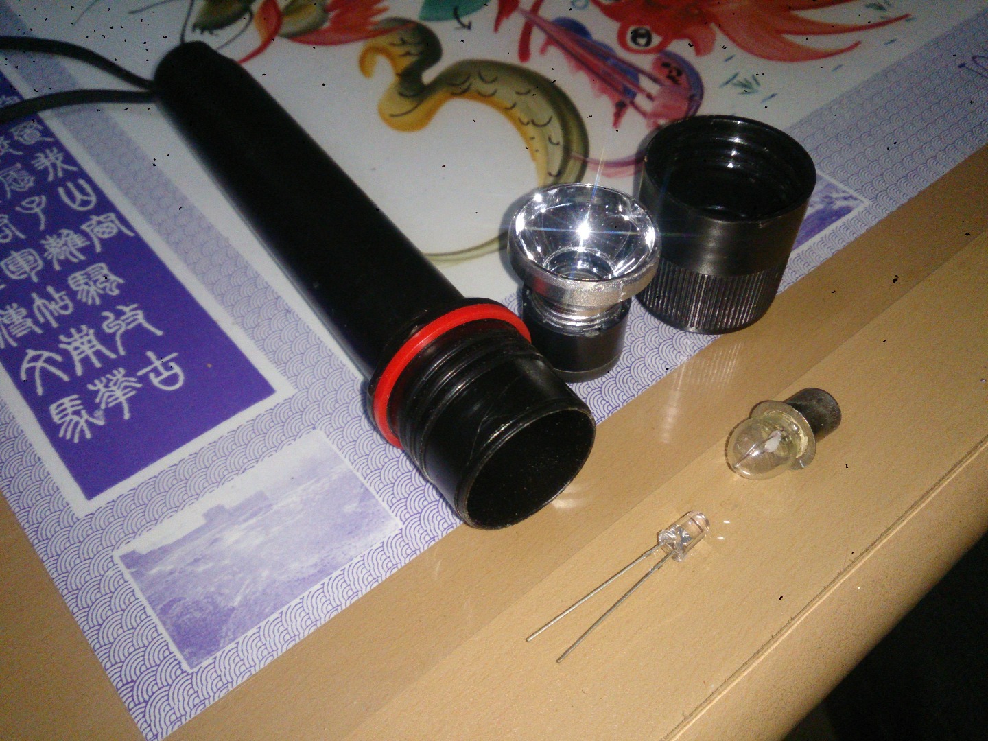 Replacing Old Flashlight Bulb With LED 4 Steps (with Pictures