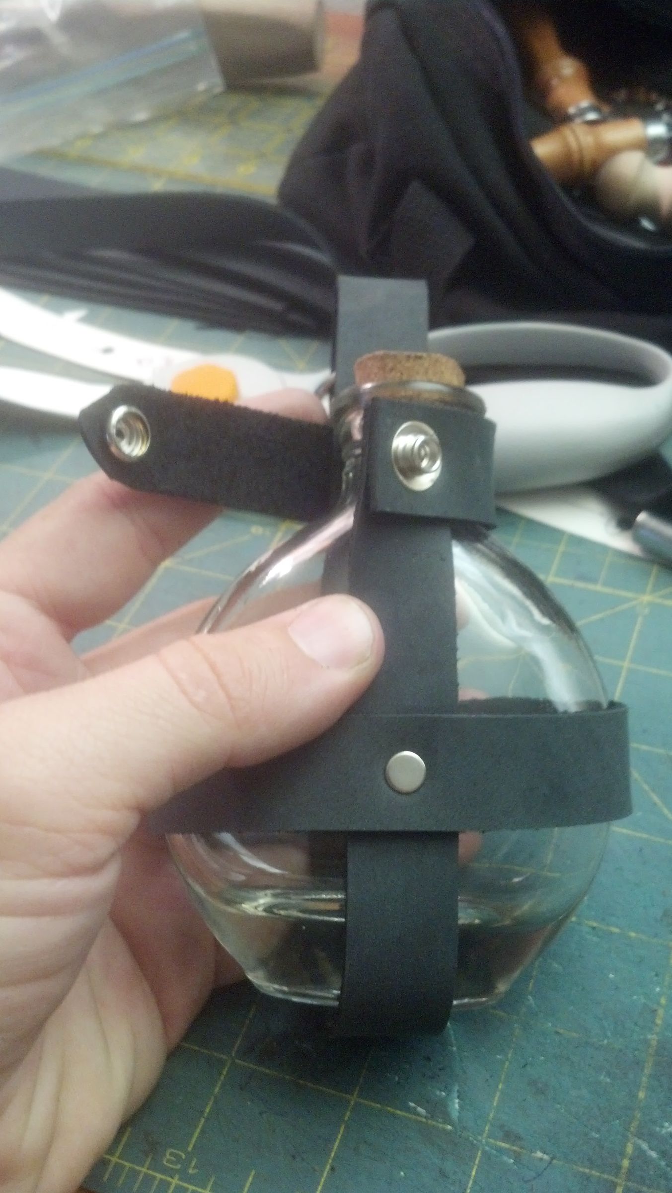 Leather Potion Bottle Holder 6 Steps (with Pictures) Instructables