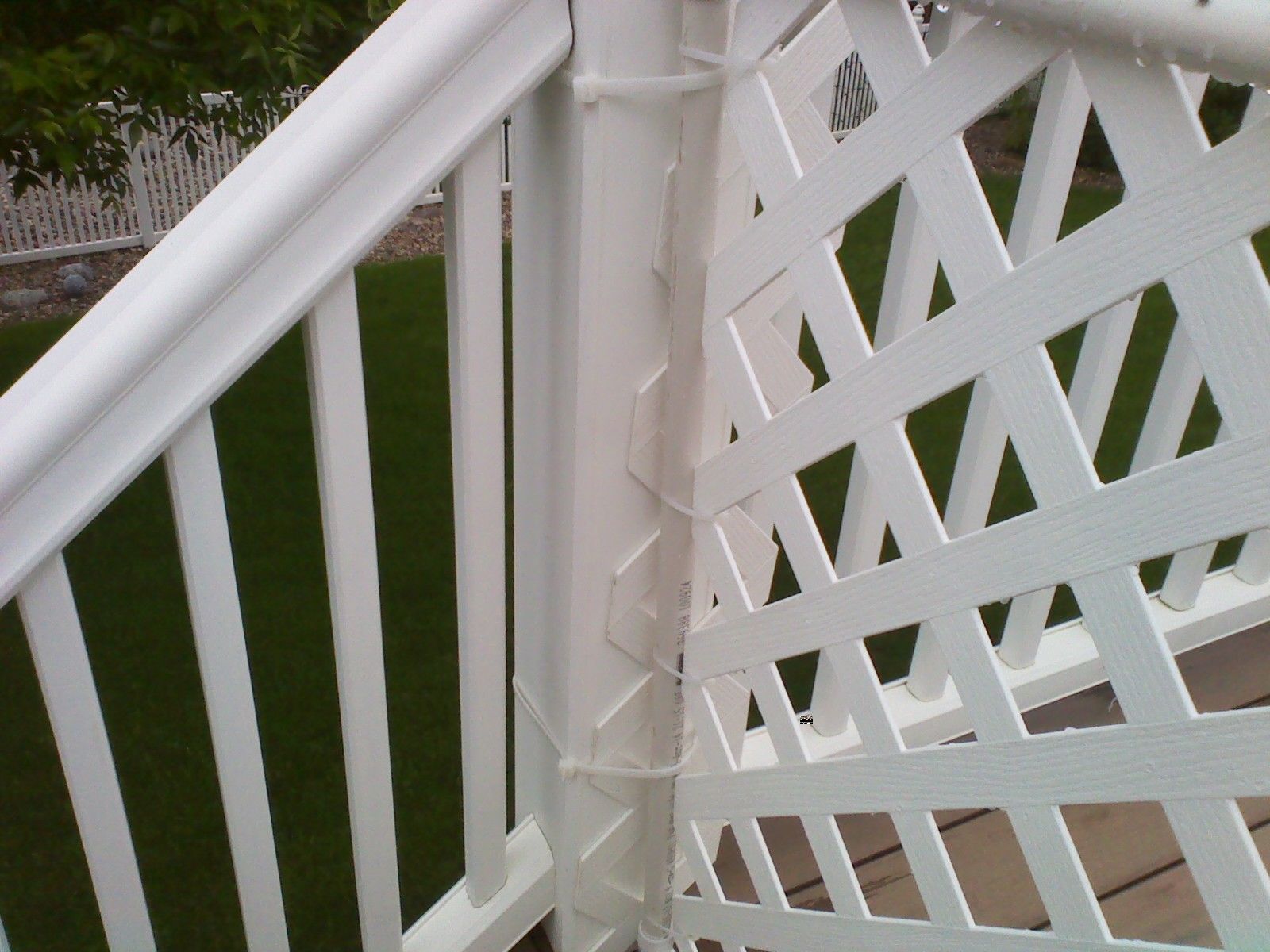 Simple Outdoor Deck Gate Instructables