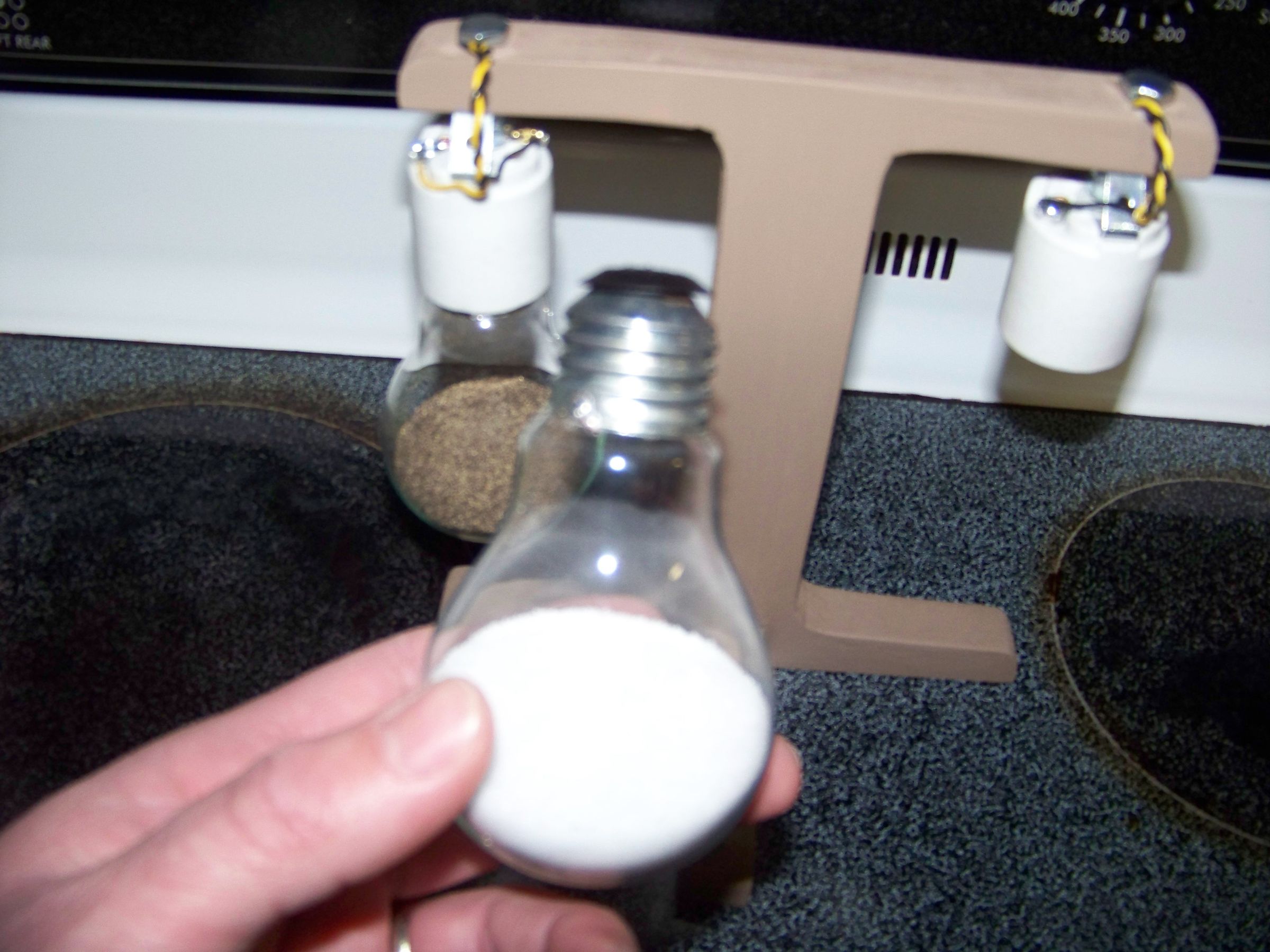 Light Bulb Salt Shaker 7 Steps Instructables