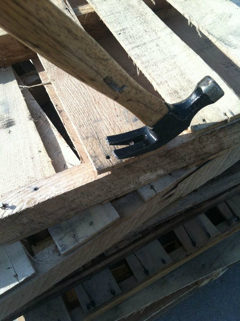 Etapa 1: adquirir e demolir paletes