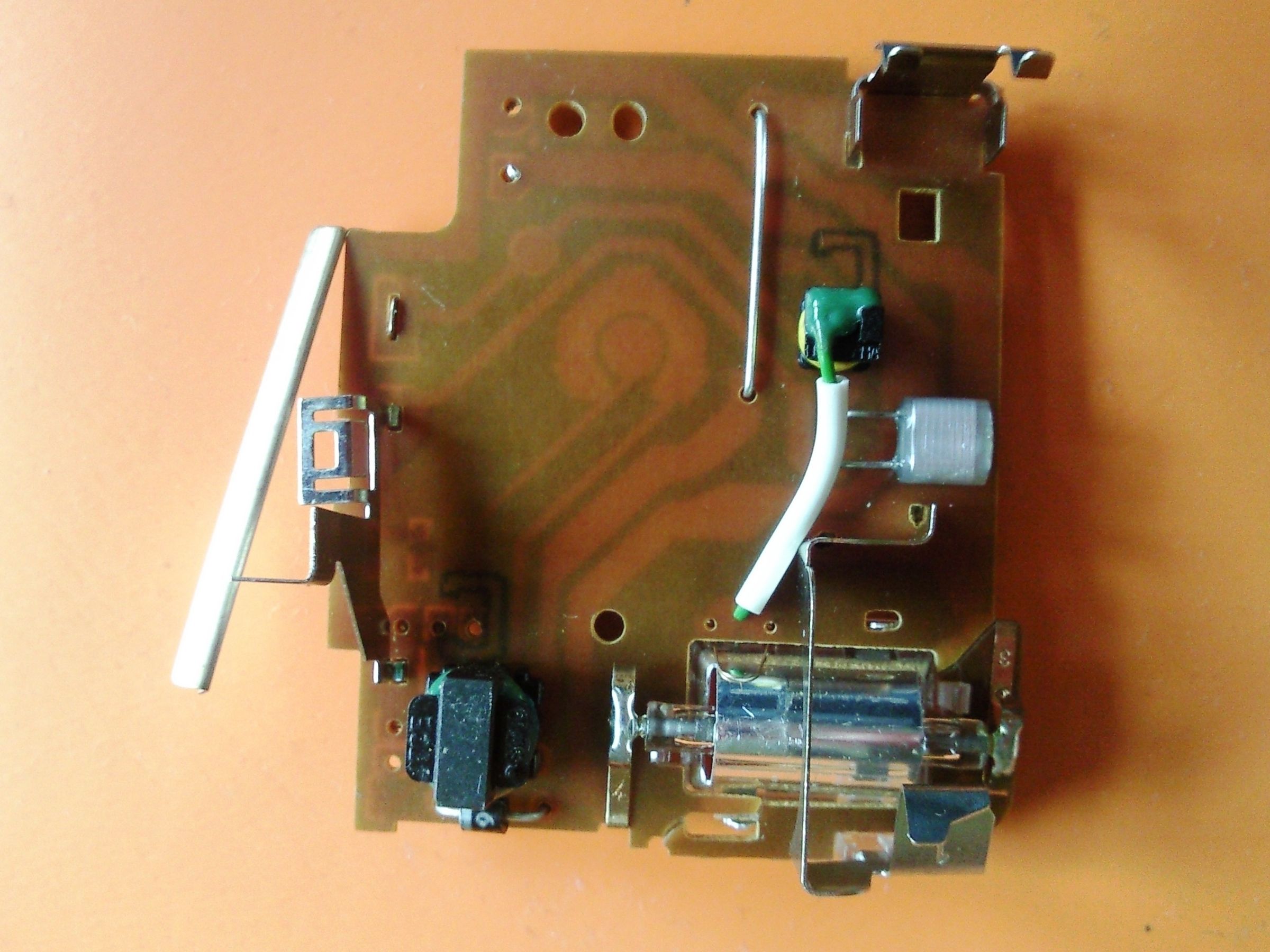 Party Stroboscope Done by Recycled Parts 4 Steps (with Pictures