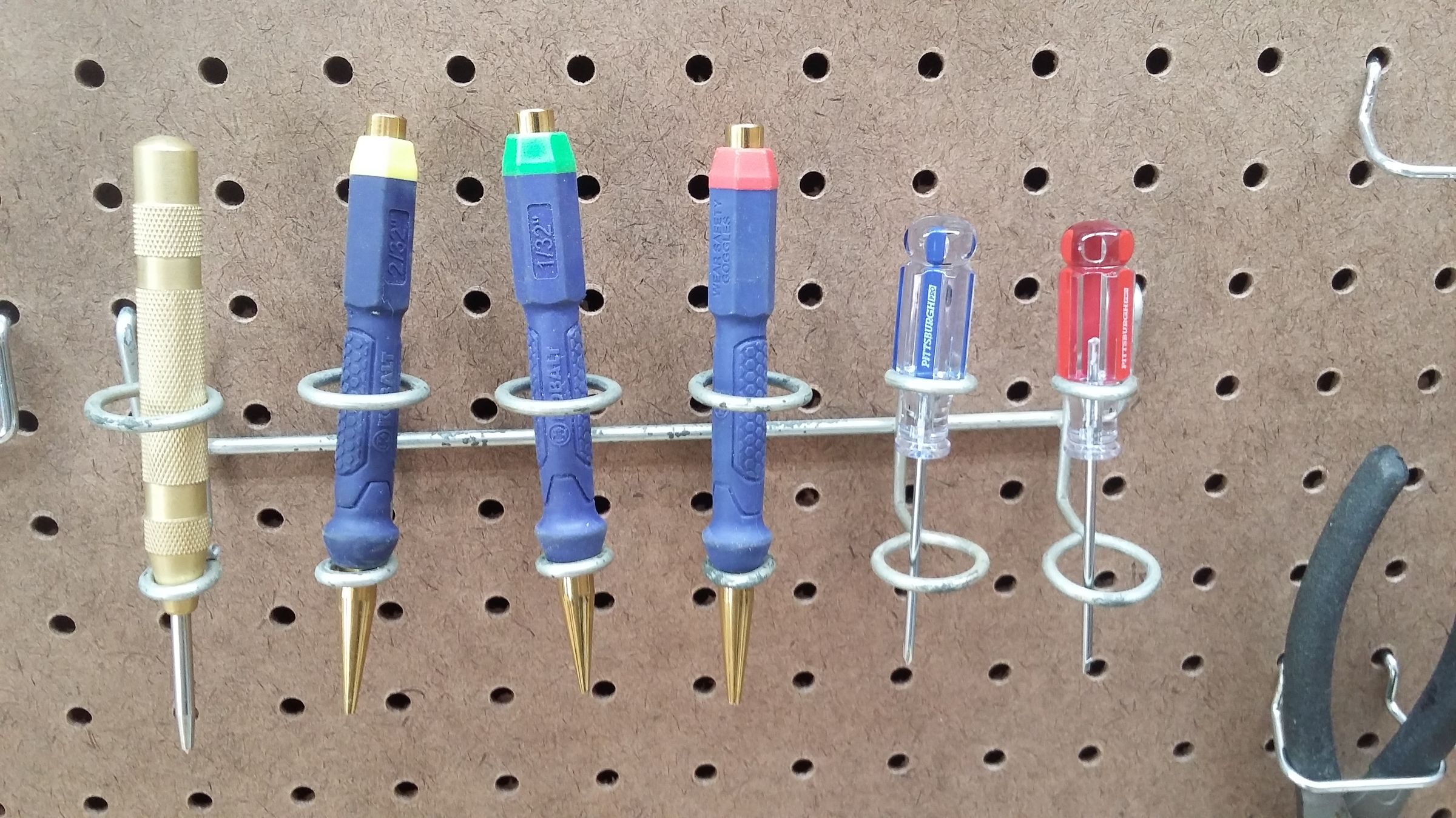 Precision Tool Hanger for Pegboard : 3 Steps (with Pictures ...
