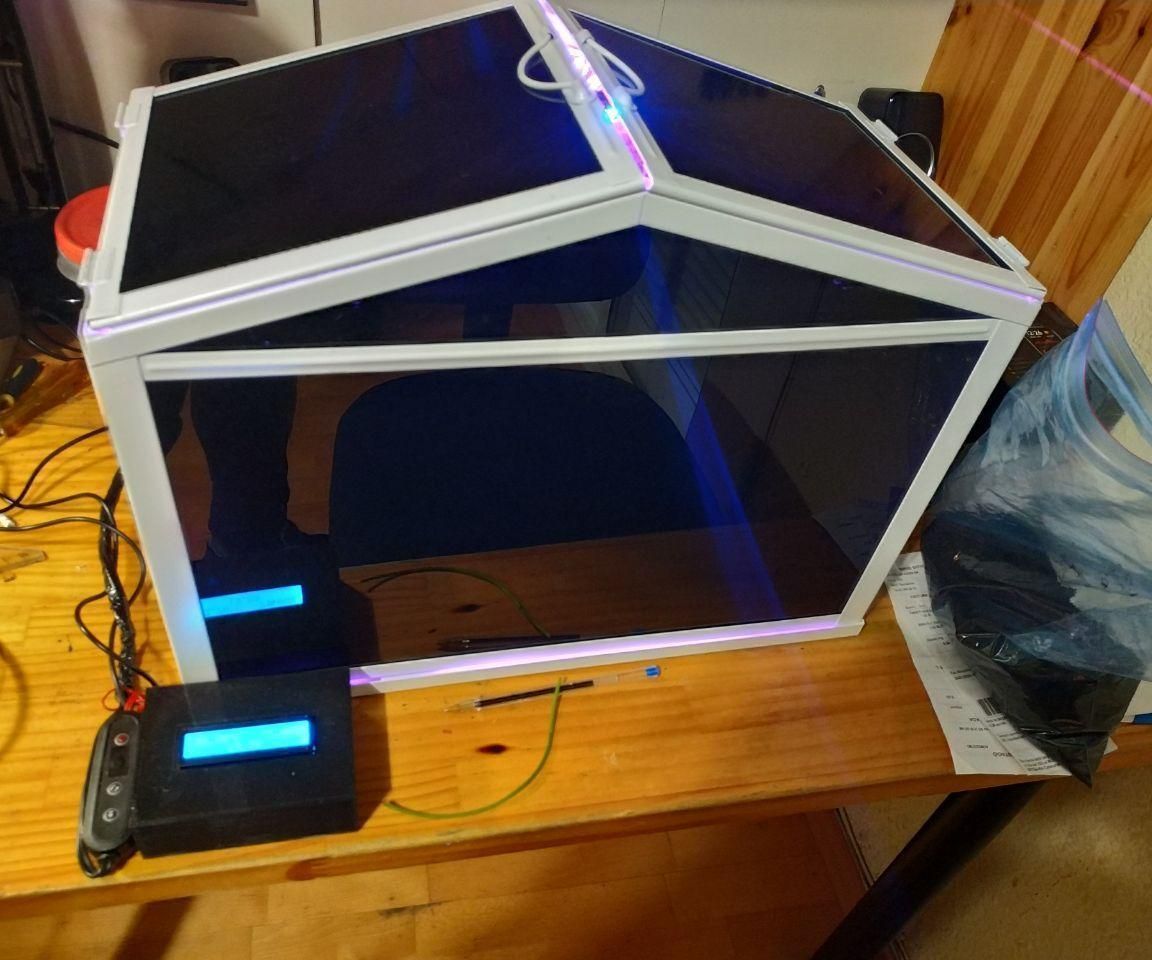 Automatic Indoor Greenhouse Based on Ikea Socker 5 Steps Instructables