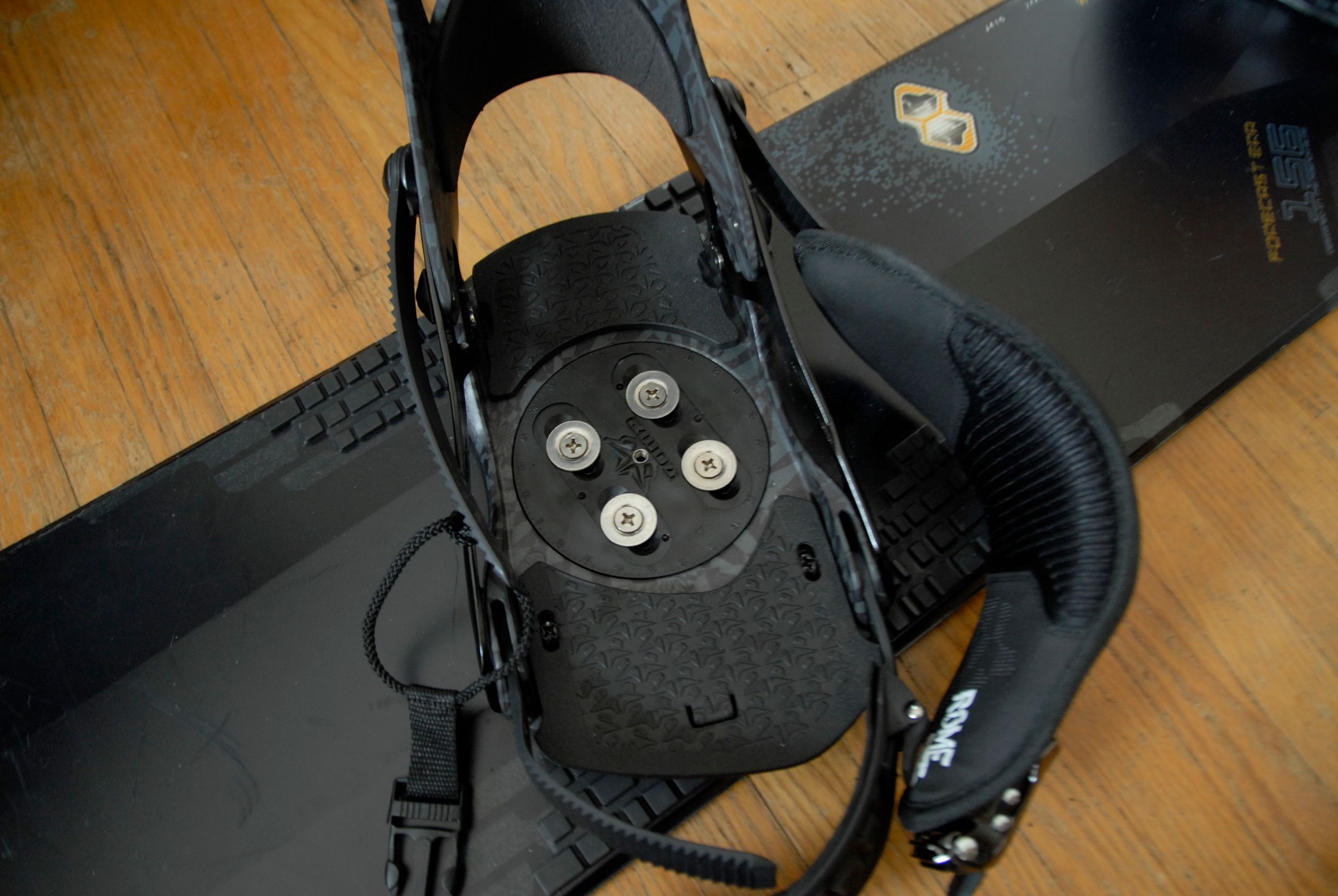 How to Mount Your Own Snowboard Bindings 4 Steps Instructables