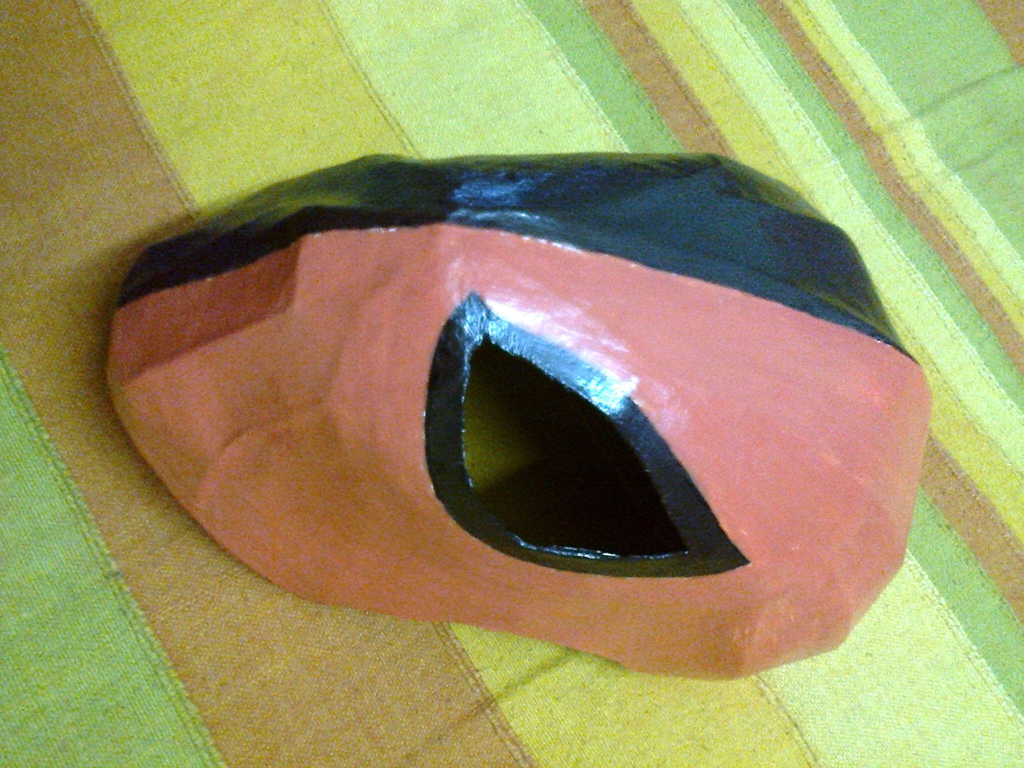 Deathstroke Mask Easy and Oldstyle 12 Steps Instructables
