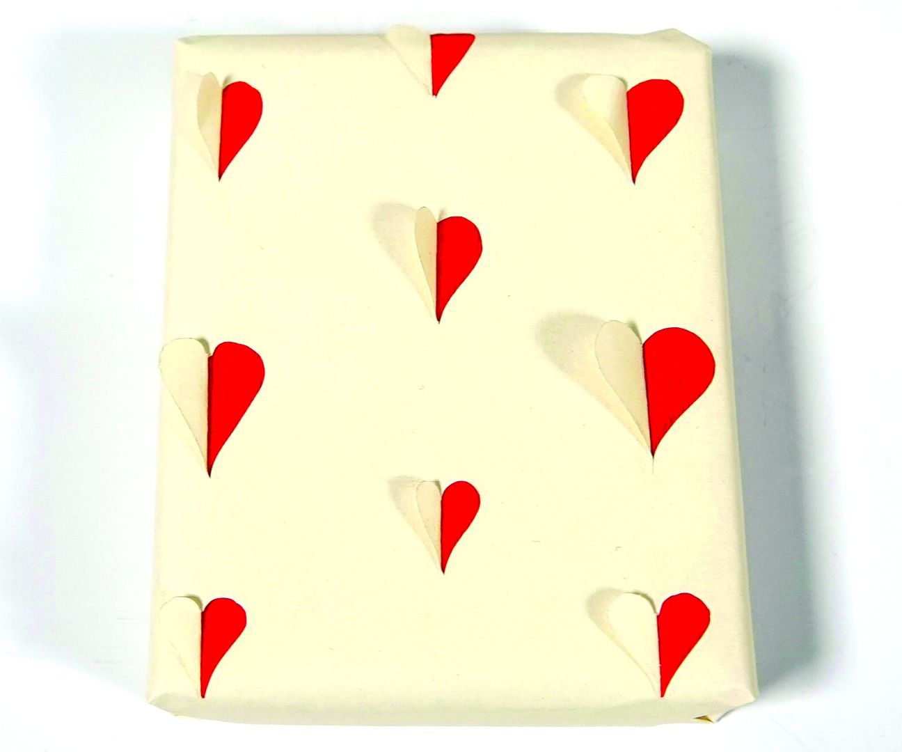 DIY guide for DIY Gift Wrapping! Ideas to Wrap a Present | Valentine's Day Special with step-by-step instructions