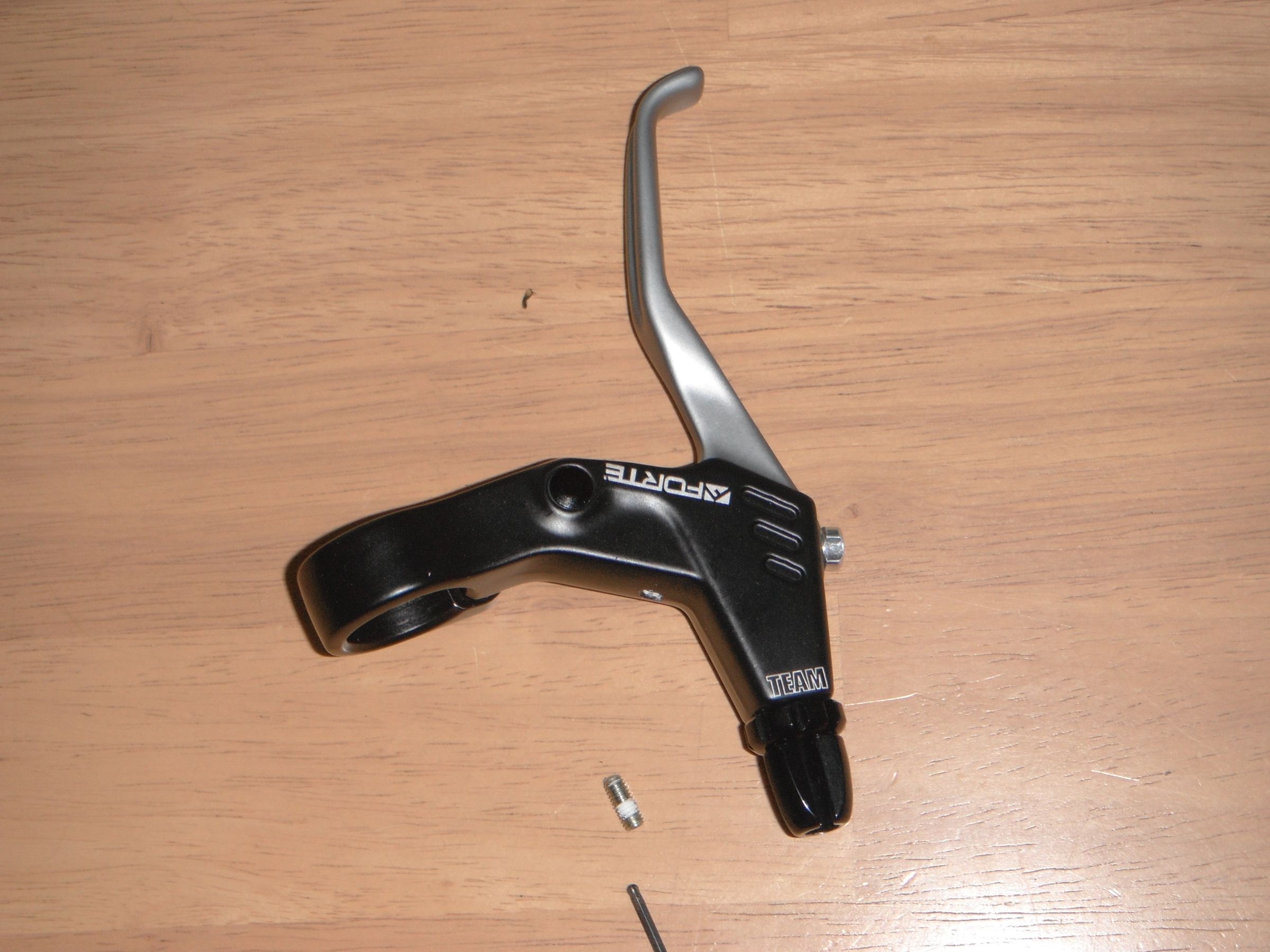 Add a Brake Light Switch to a Bicycle Brake Lever 6 Steps (with