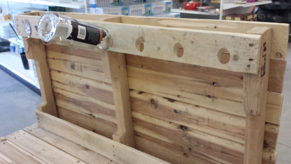 Wood Pallet Mini Bar 8 Steps With Pictures Instructables