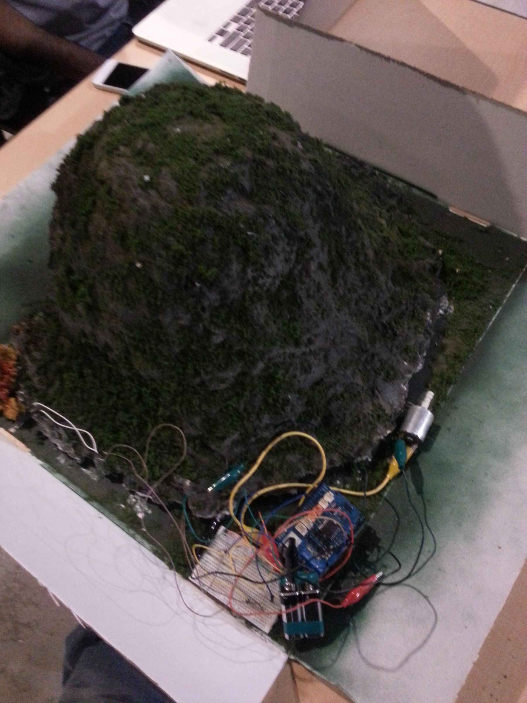 Diorama, Bat in the Cave 15 Steps Instructables