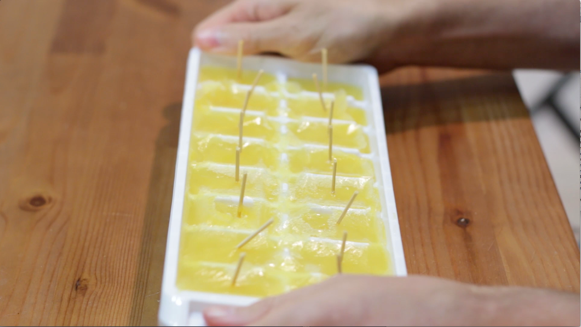Easy Ice Cube Tray Popsicles 5 Steps (with Pictures) Instructables