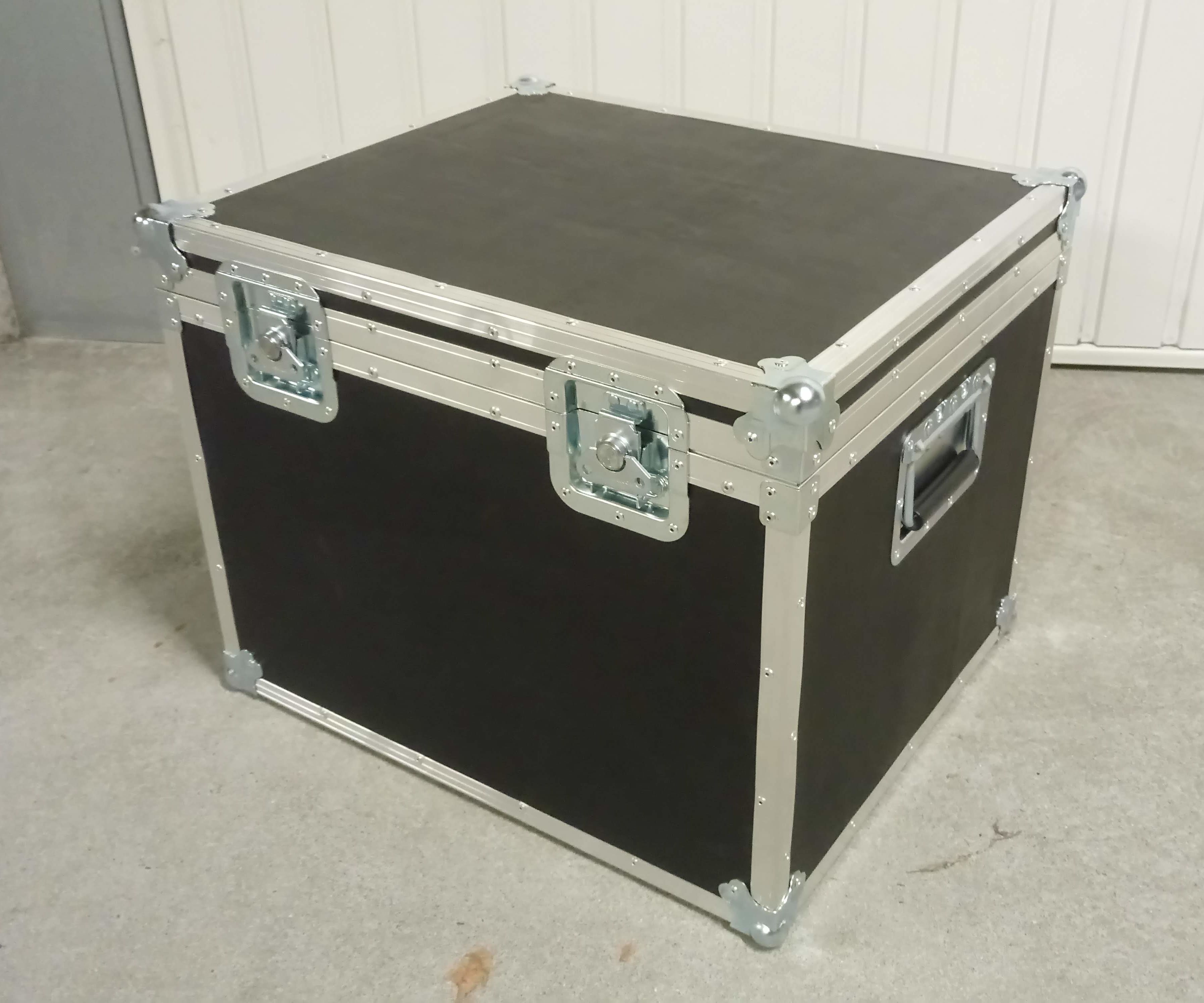 Making Of A Diy Flightcase 9 Steps With Pictures Instructables