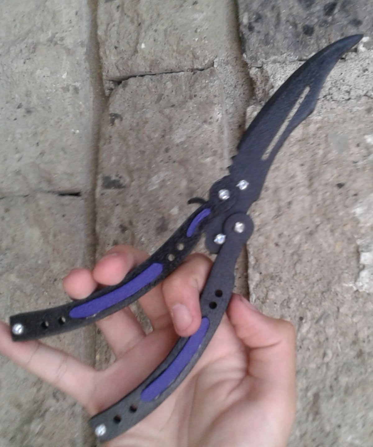 CSGO Butterfly Knife Replica (Trainer) 7 Steps Instructables