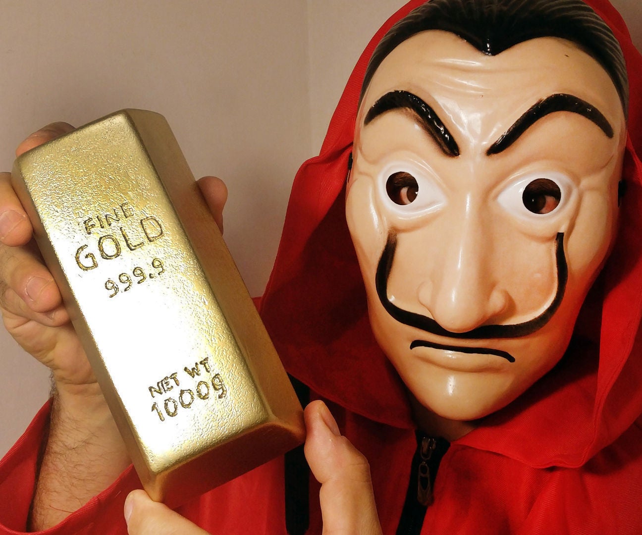 Money Heist Steal a Gold Bar? Let�s Make Wooden One DIY La Casa De