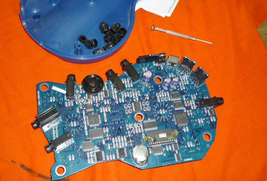 Attaching 4 Way Foot Pedal To V Amp 2 4 Steps Instructables Attaching 4 Way Foot Pedal To V Amp 2 4 Steps Instructables