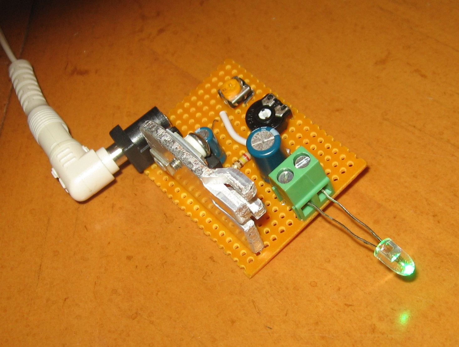 Improved Simple Adjustable DC Power Supply 5 Steps Instructables