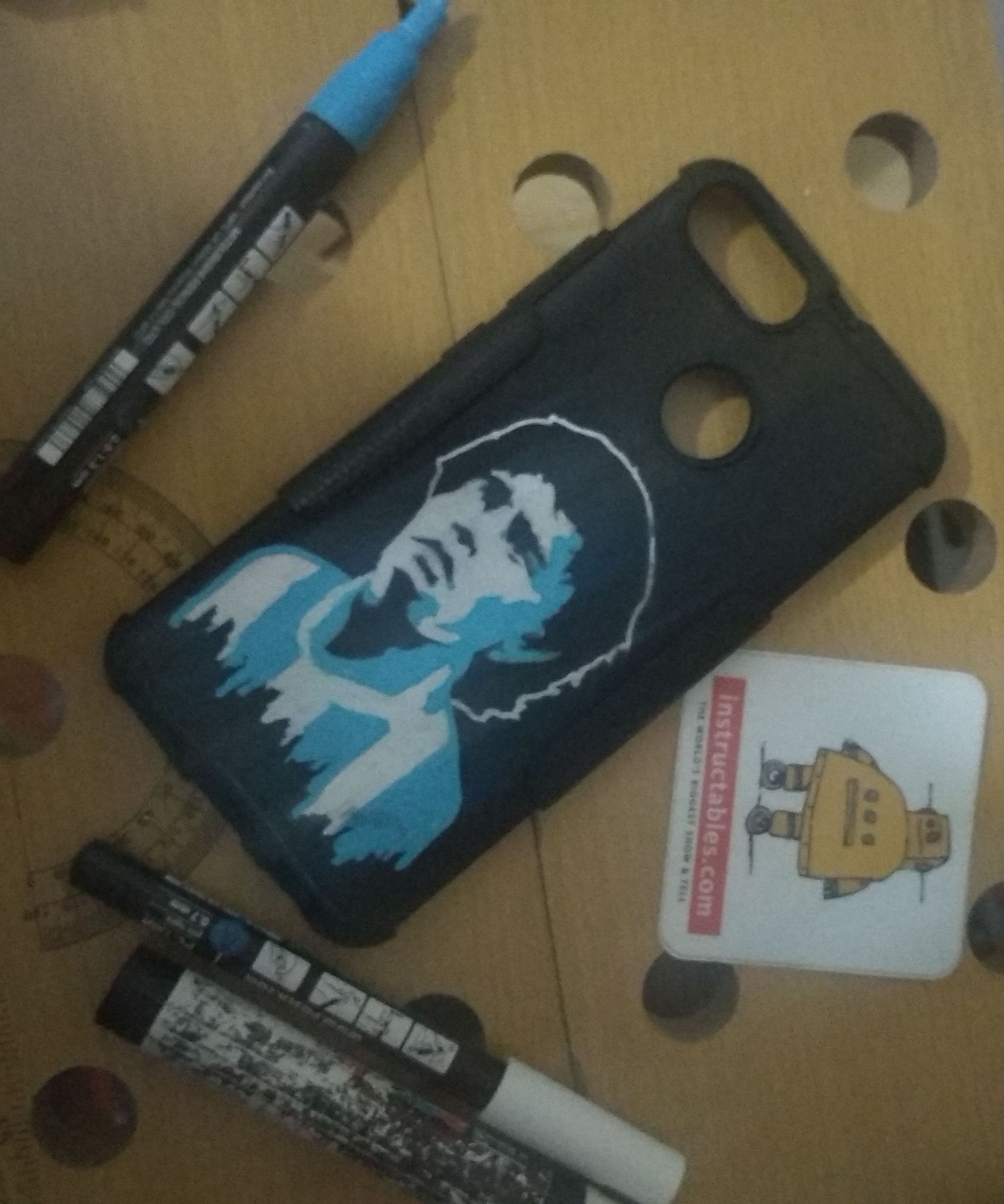 DIY guide for Paint Your Cell Phone Cover! with step-by-step instructions