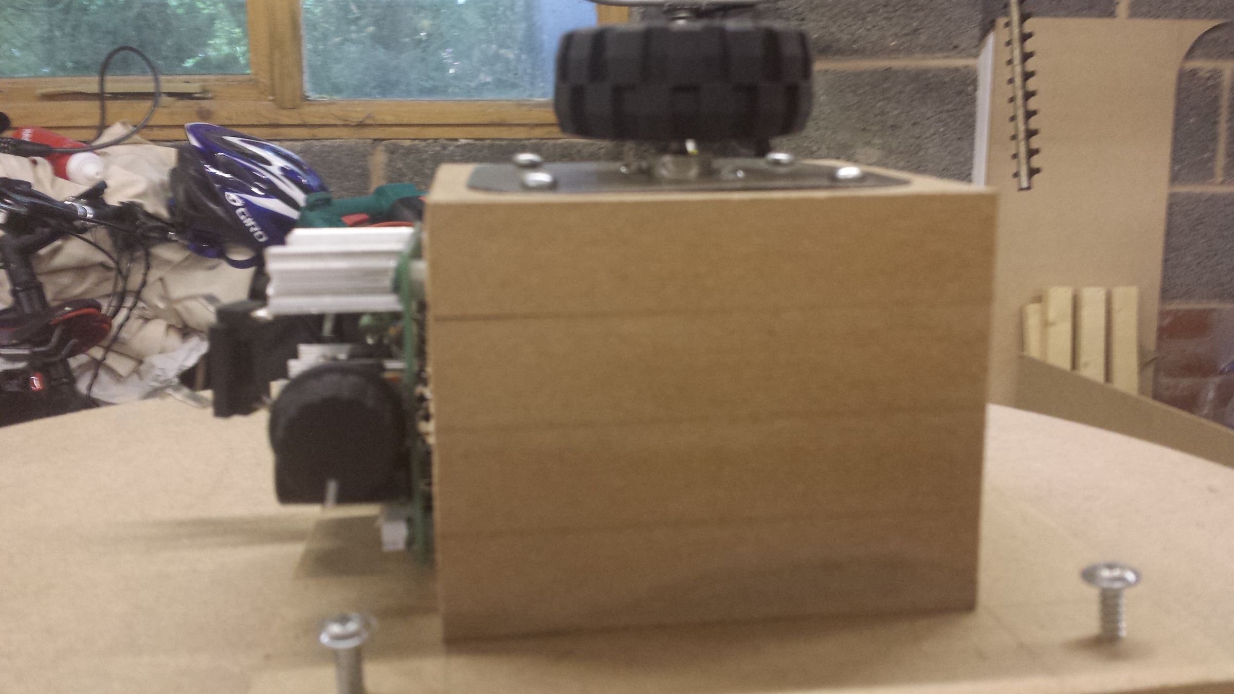 360 Rotating Platform With Fixed Central Platform : 8 Steps (with ...