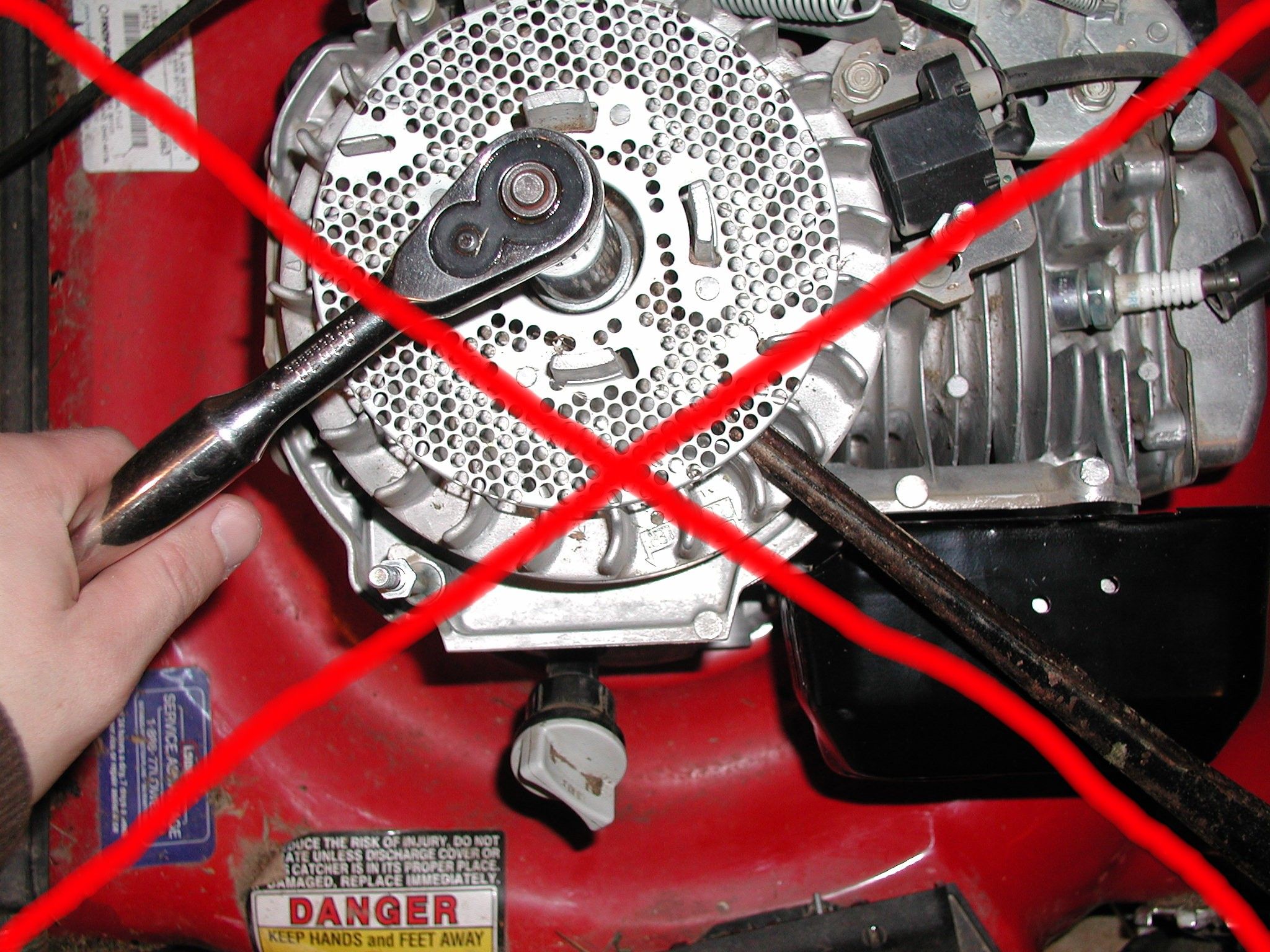 How to Repair a Lawn Mower Engine. 11 Steps (with Pictures