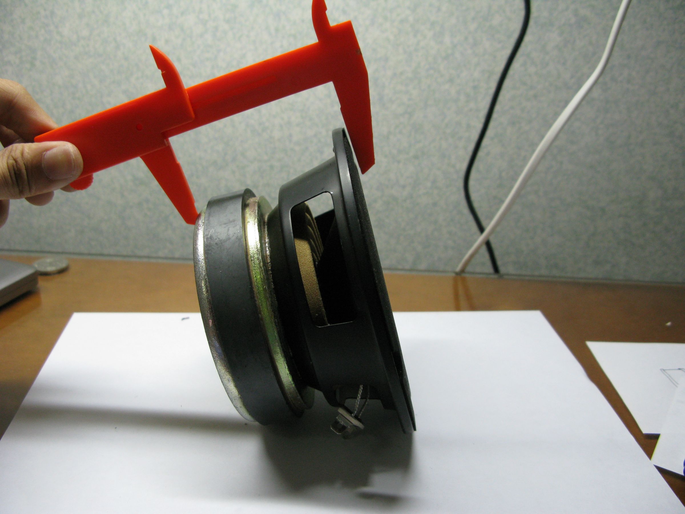 DIY HiFi Bookshelf Speakers (Studio Reference) 11 Steps (with