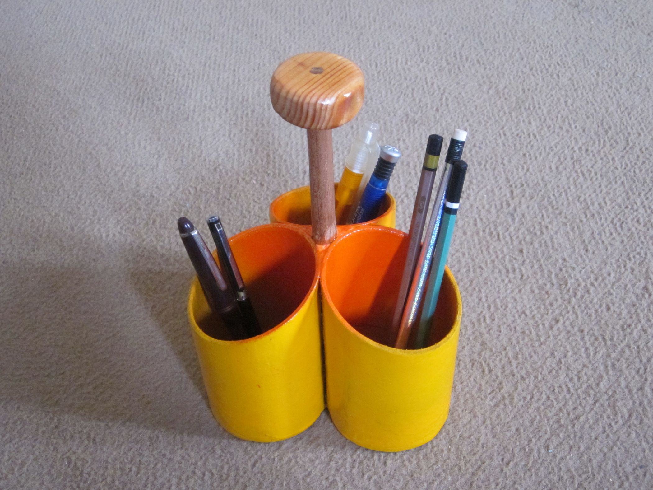 How to Make a Portable Container (pencil Holder) 6 Steps (with