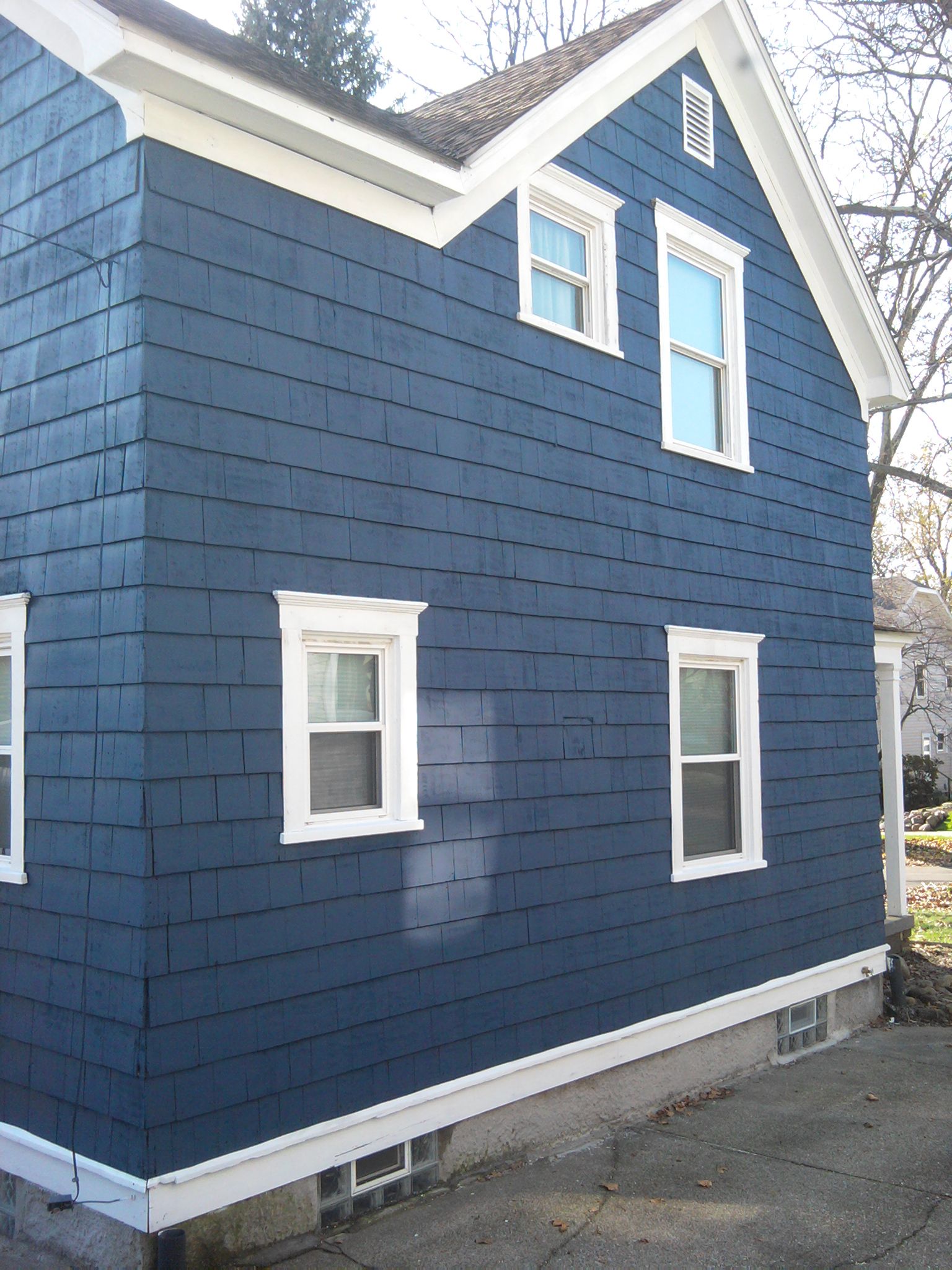 Refinish and Stain Wood Siding 4 Steps (with Pictures) Instructables