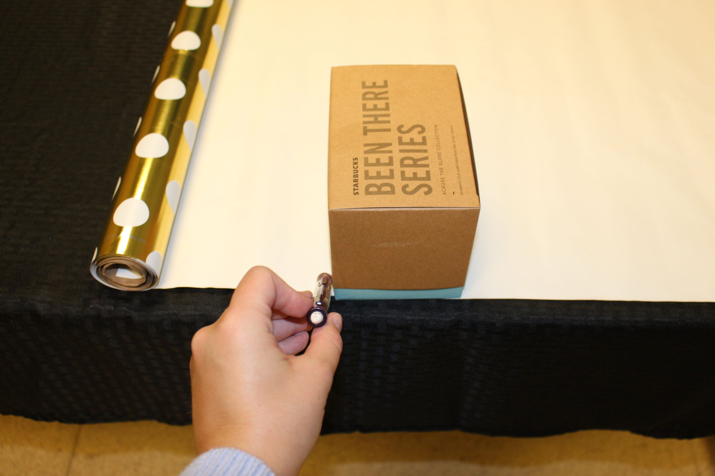 How to Wrap a Box Present 10 Steps (with Pictures) Instructables