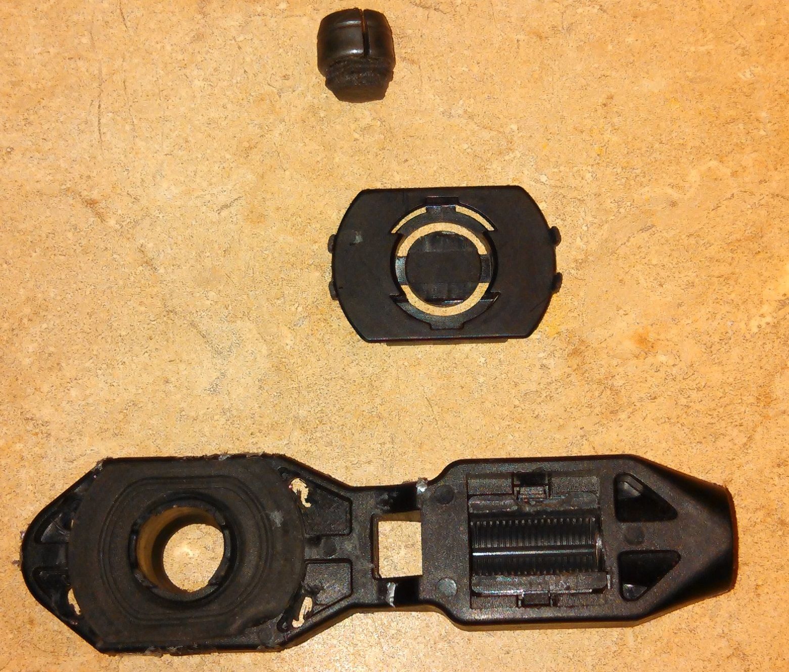 Fixing a GM Shift Adjuster for a Saturn VUE 6 Steps Instructables
