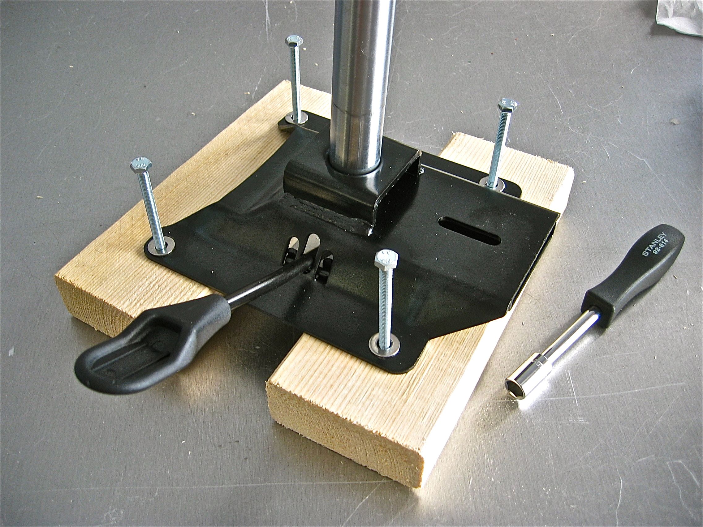 Hack a Tractor Seat Stool 9 Steps (with Pictures) Instructables