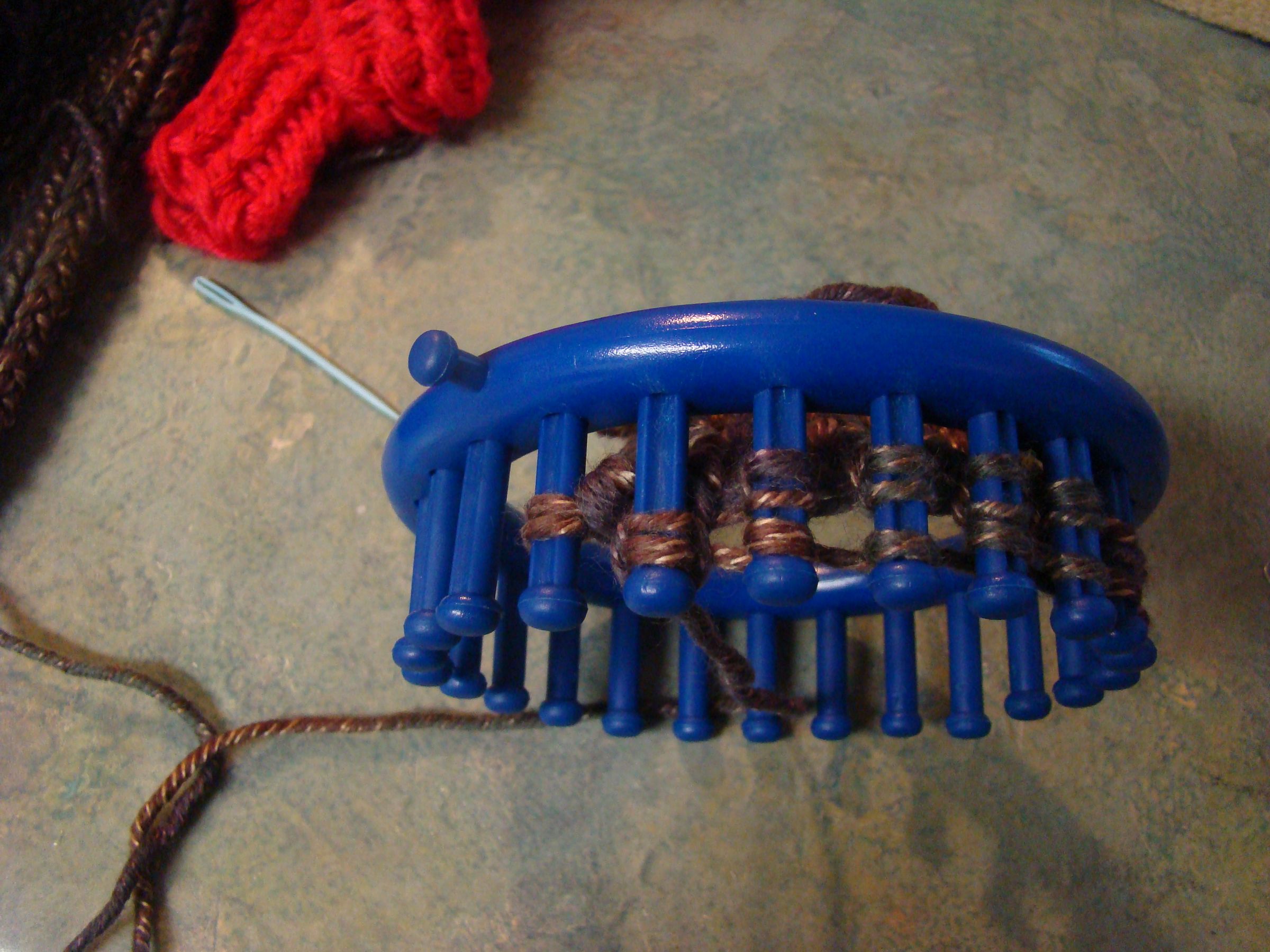 How to Make Warm Mittens Using a Round Loom 22 Steps Instructables