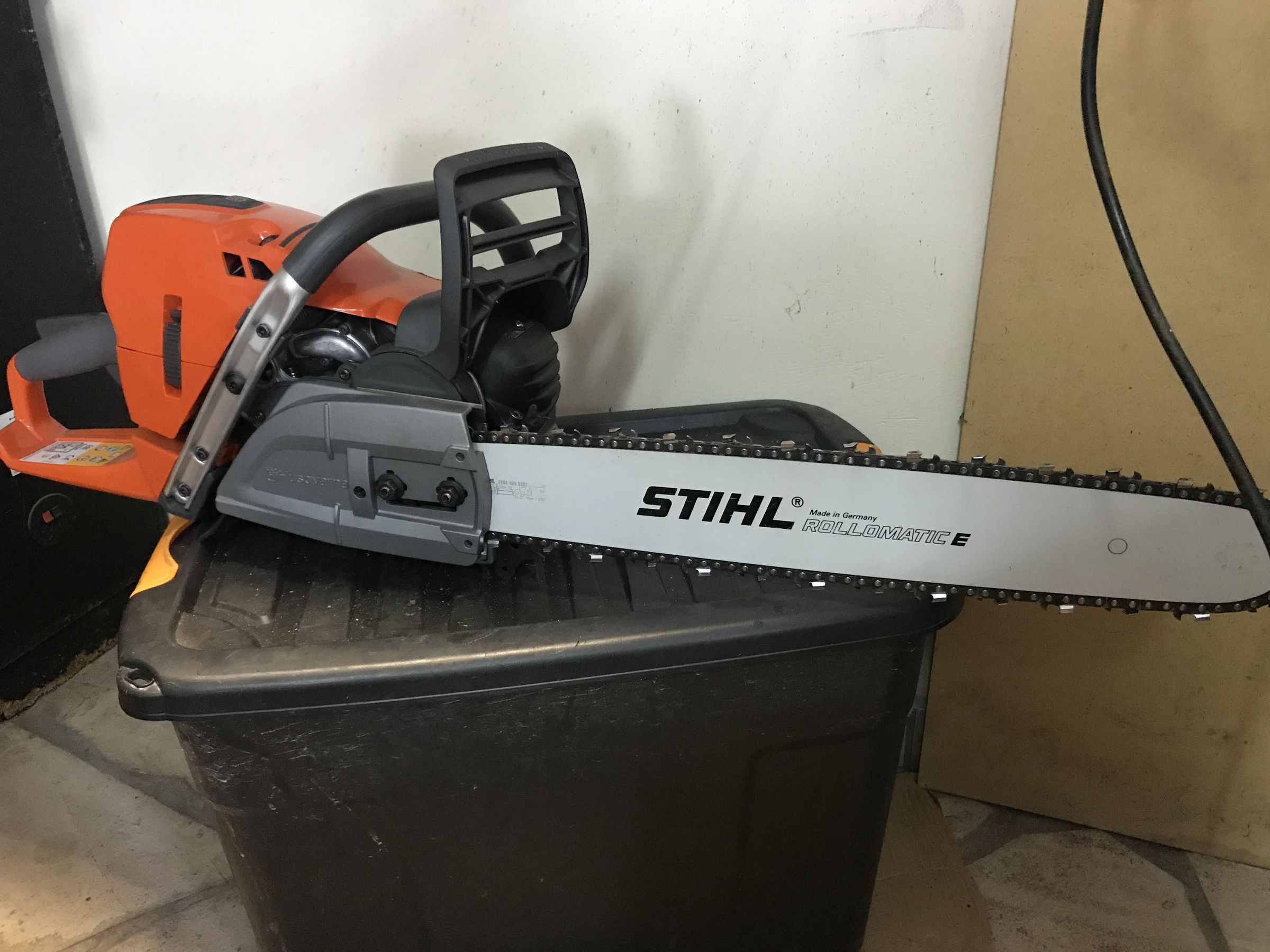 How to Use a Stihl Chainsaw Bar on a Husqvarna Saw 5 Steps (with