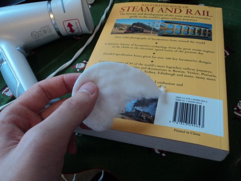Removing Price Tags From Books - 3 Methods Comparison : 3 ...
