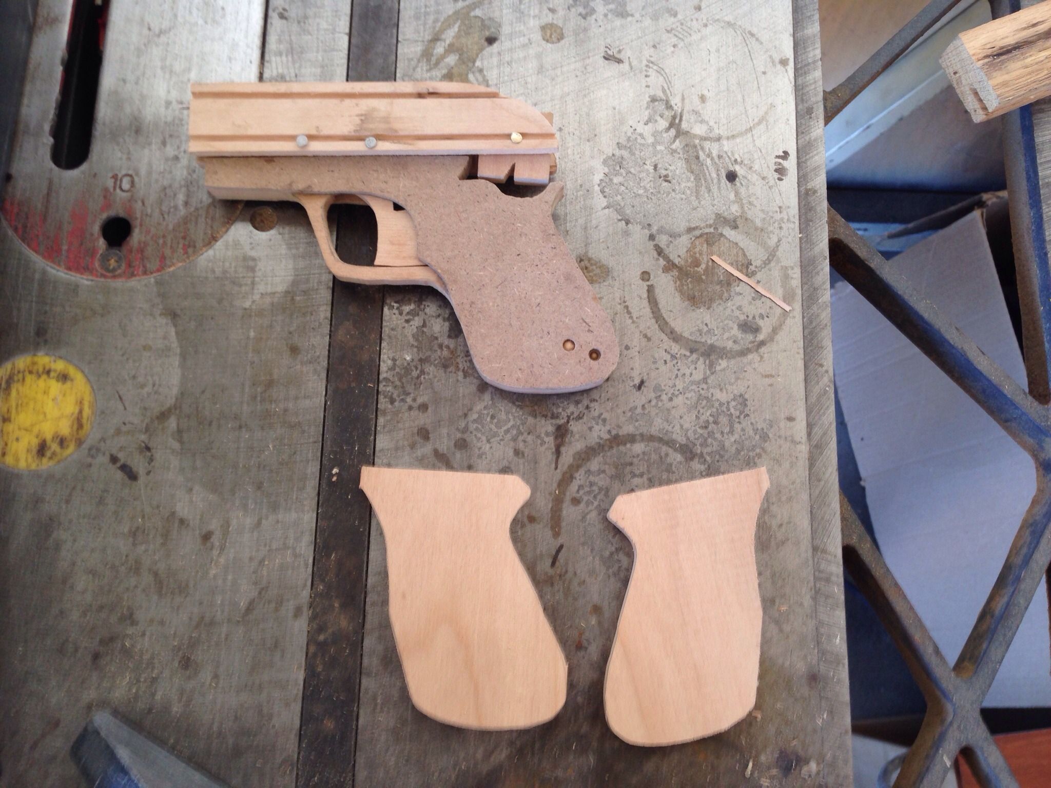 Wooden Rubber Band Gun 7 Steps (with Pictures) Instructables