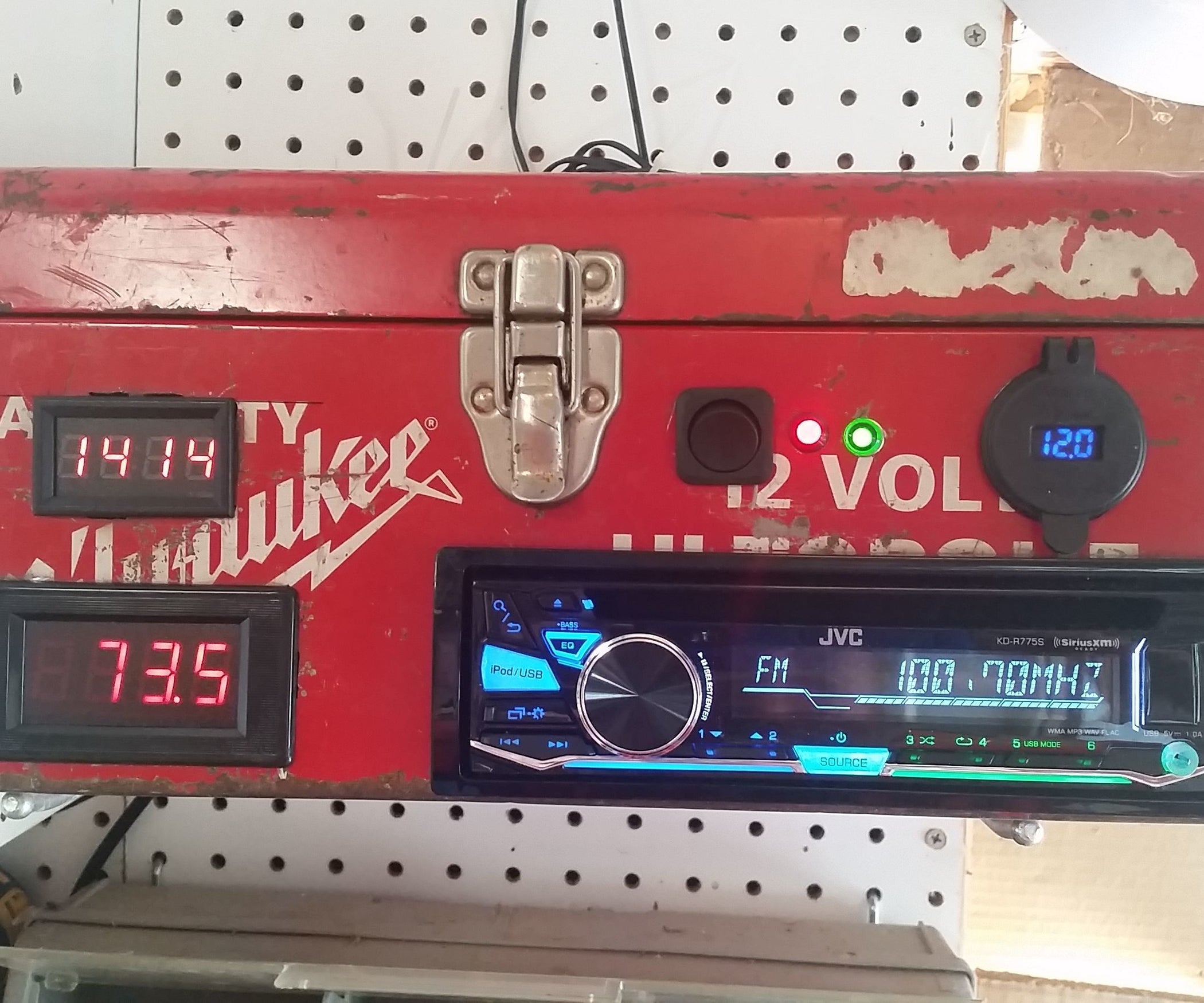 Tool Box Stereo 7 Steps (with Pictures) Instructables