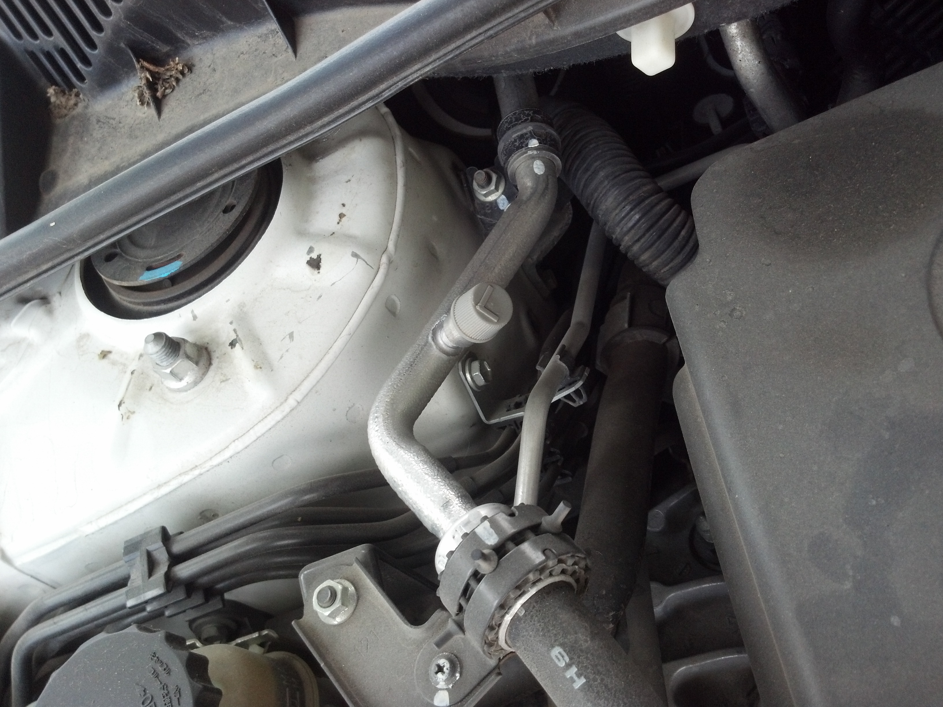 How to Recharge Your Car's Air Conditioner 7 Steps (with Pictures) Instructables