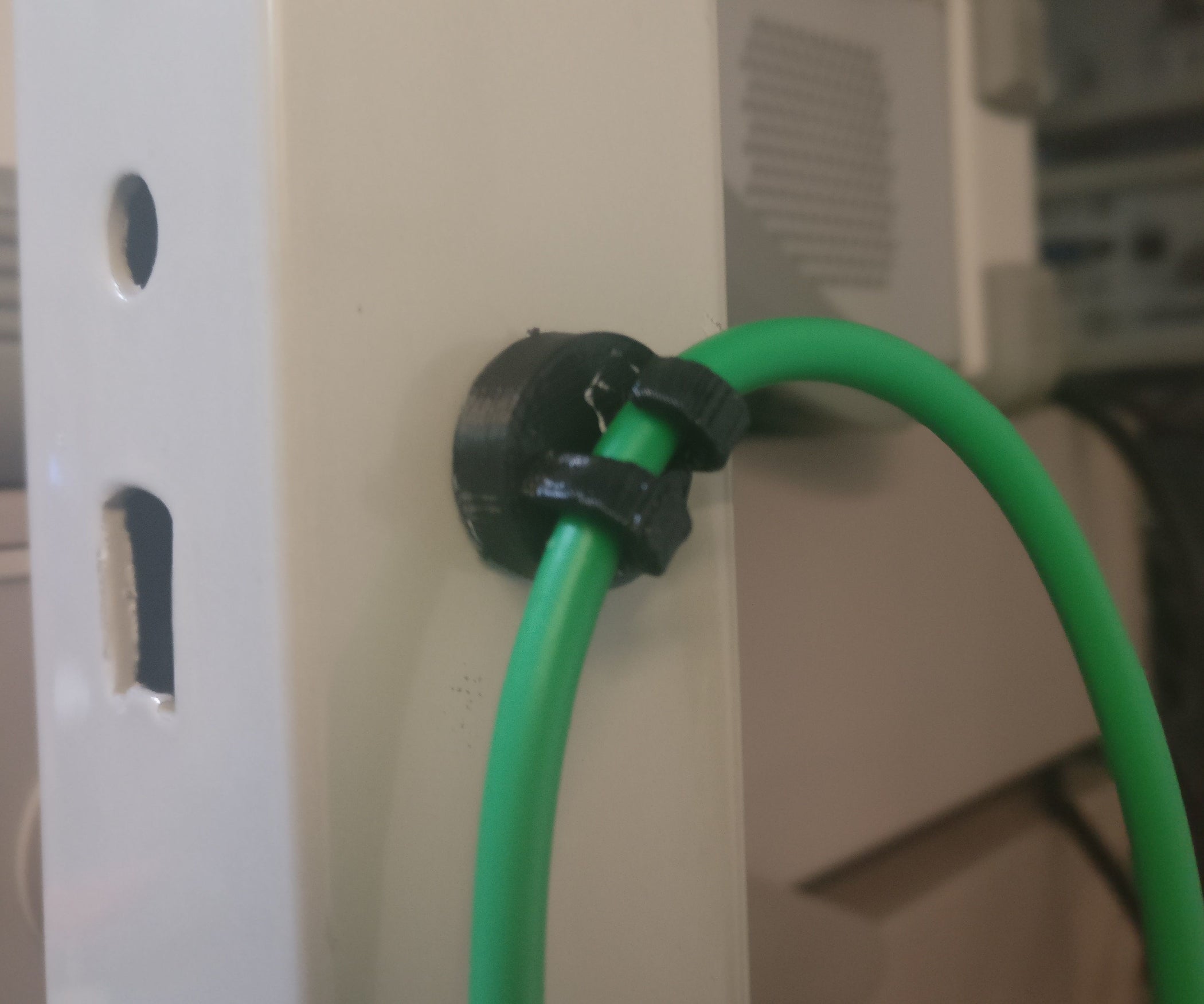 Cable Clips 3 Steps Instructables