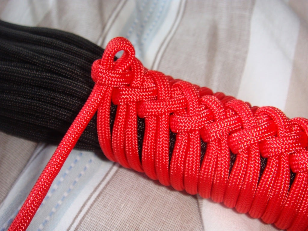 Quick Release Paracord Holder : 5 Steps (with Pictures) - Instructables