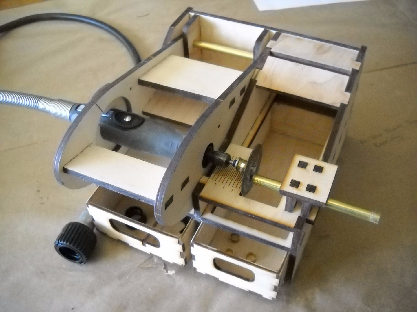 Dremel Chop Saw : 9 Steps (with 