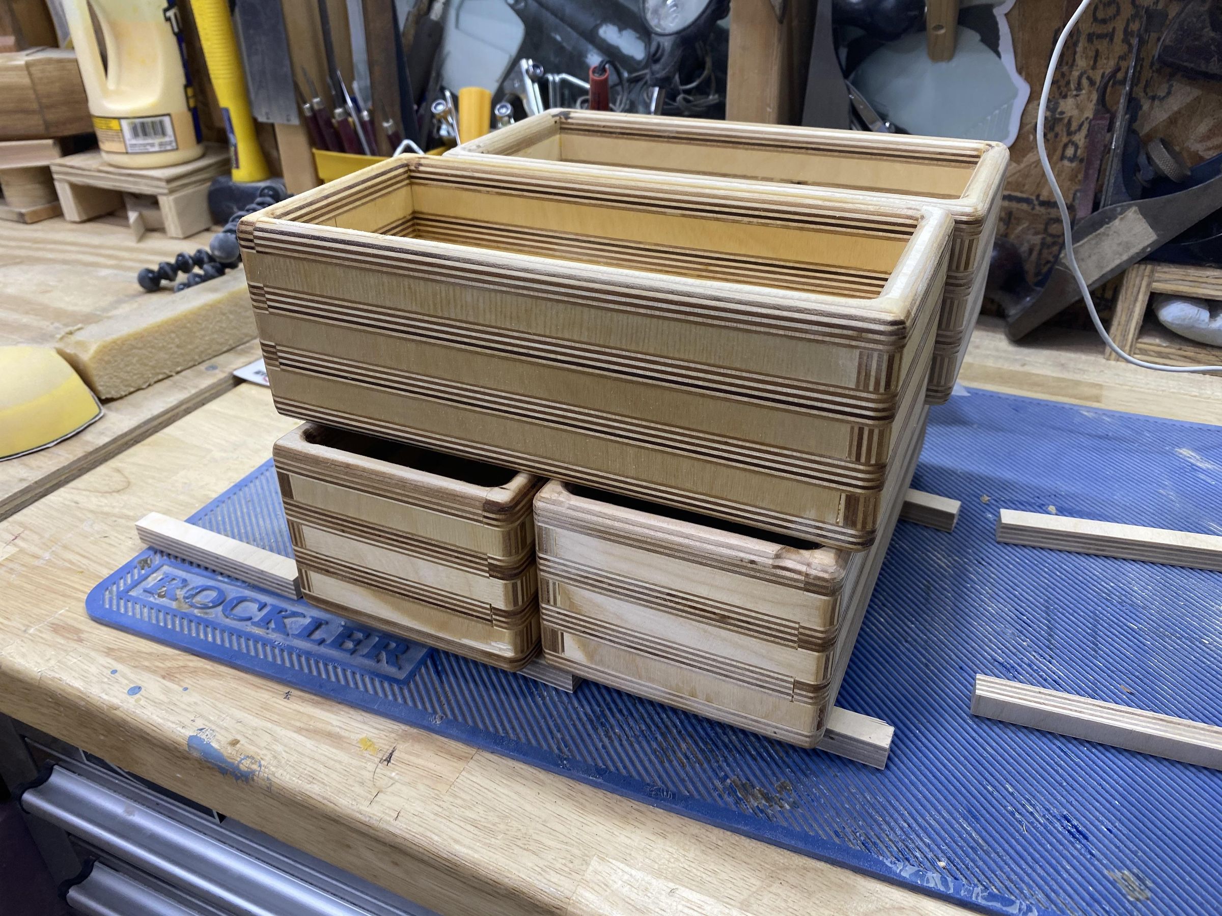 Patterned Plywood Boxes With No Jig Box Joints 8 Steps (with Pictures