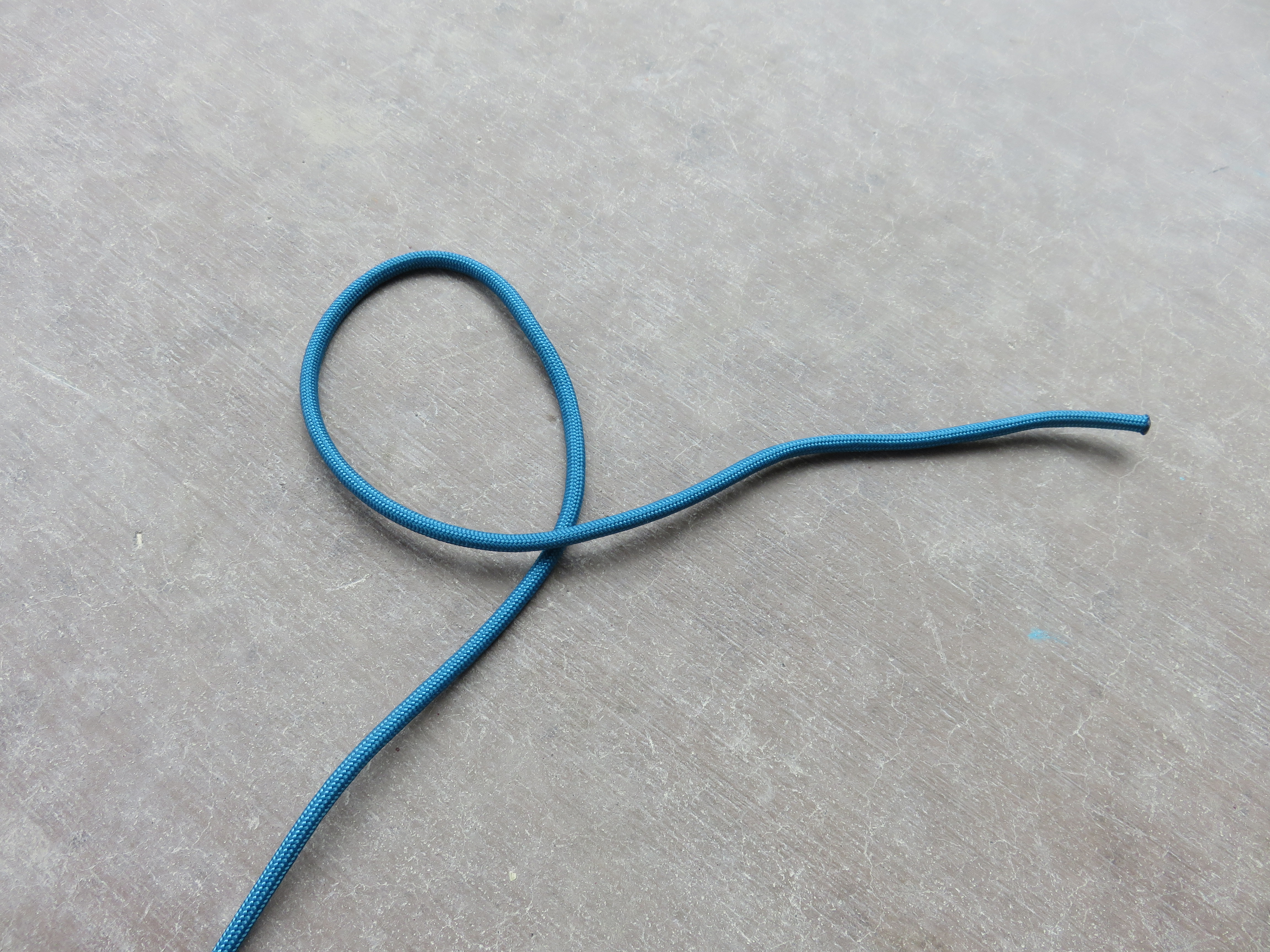 The Only Knot You Need to Know. 5 Steps (with Pictures) Instructables