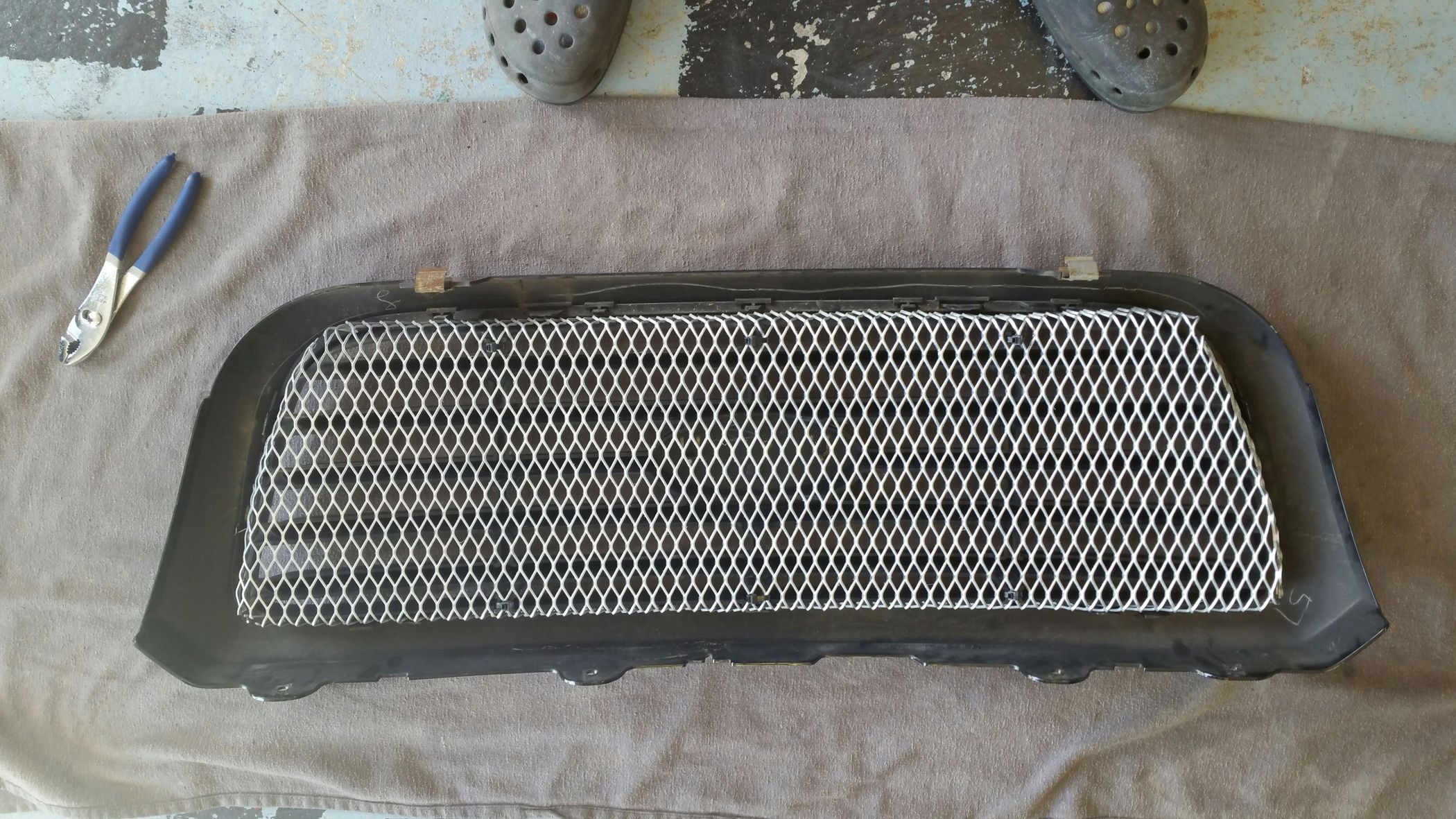 Mesh Truck Grill for Under 15 4 Steps Instructables