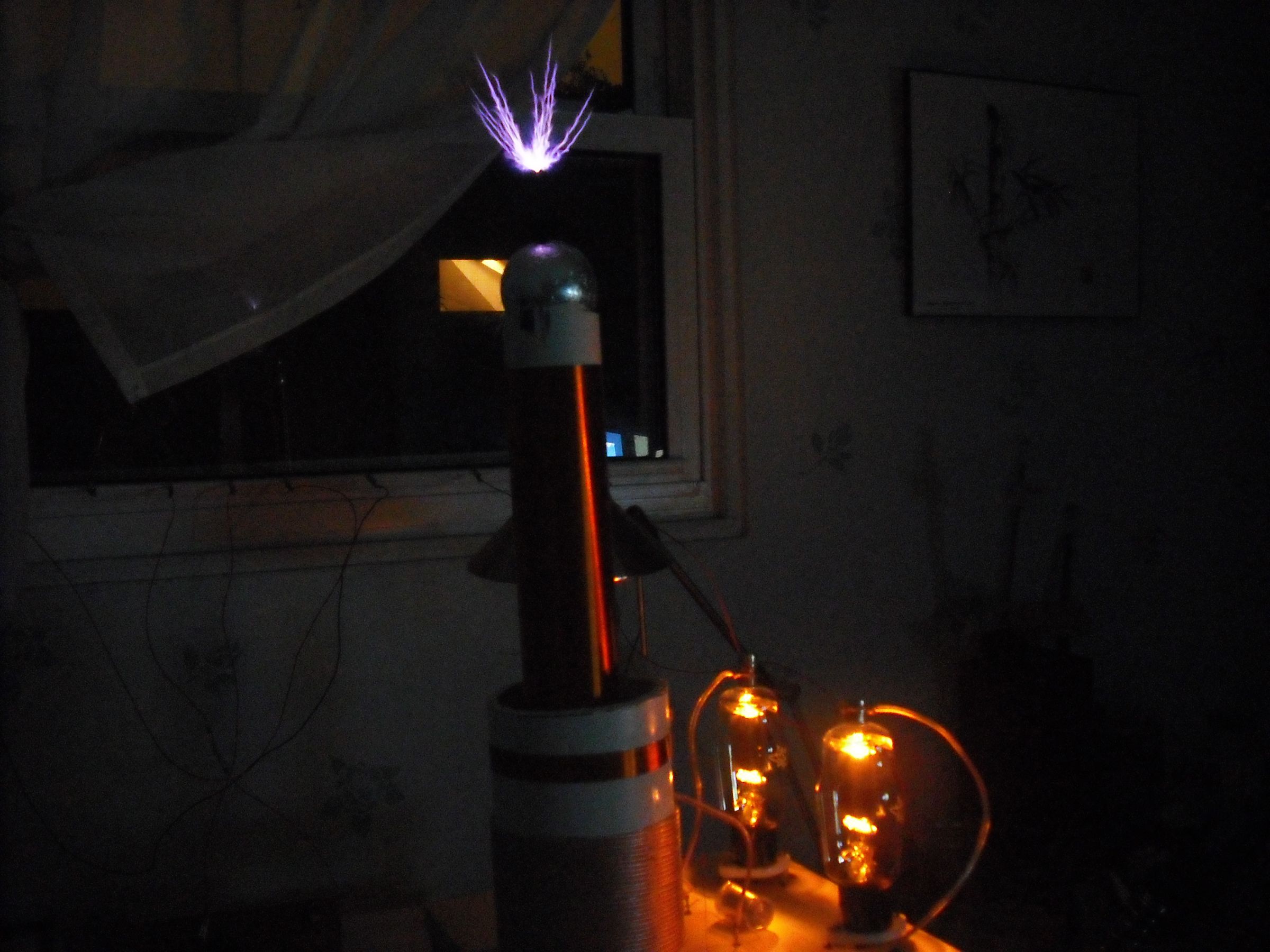 How to Build a Vacuum Tube Tesla Coil (VTTC) 10 Steps (with Pictures) Instructables