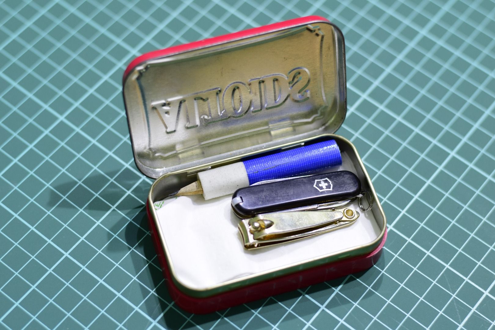 EDC Urban Survival Kit 18 Steps (with Pictures) Instructables