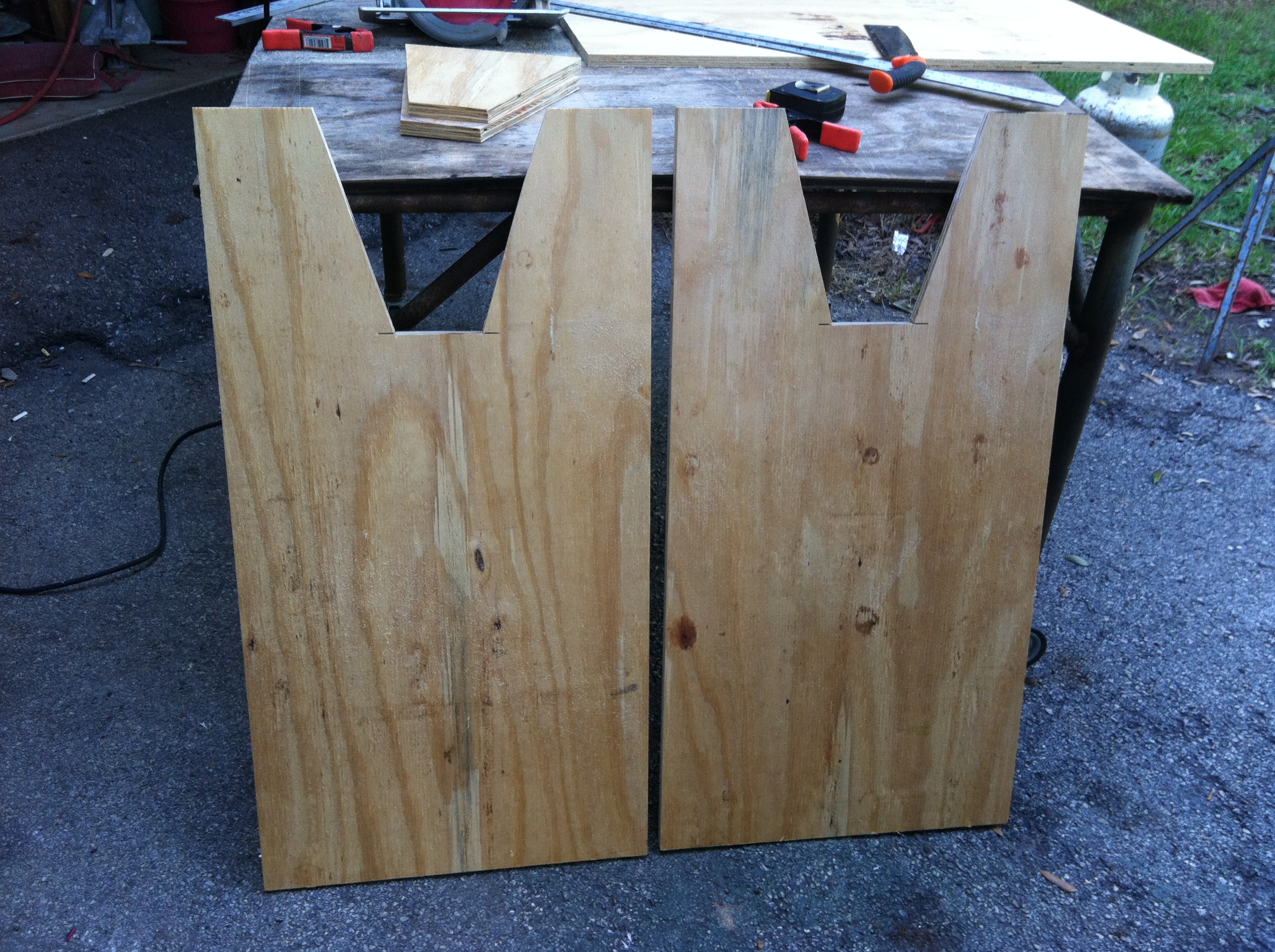 25 SURFBOARD SHAPING RACK Instructables