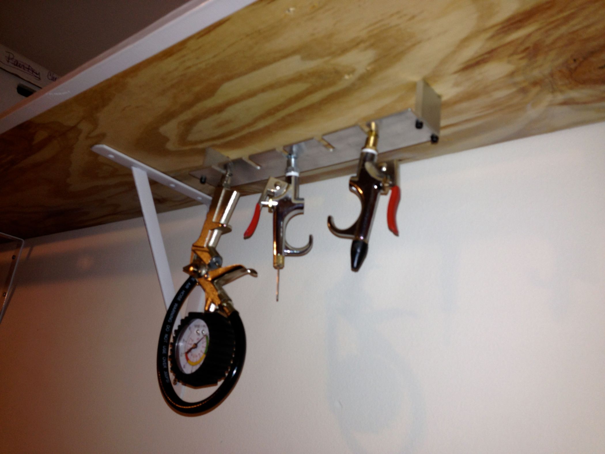 Air Tool Rack 4 Steps Instructables