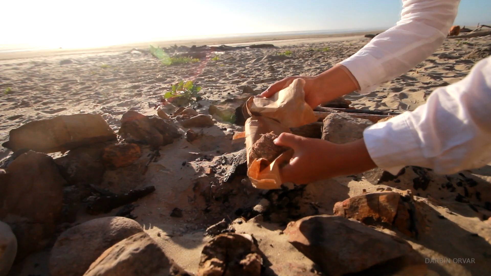 How to Make a Fire on the Beach 5 Steps (with Pictures) Instructables