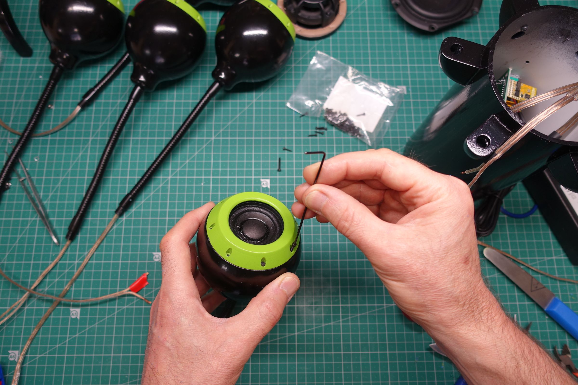 "Hydra" a MONSTER Bluetooth Speaker! 21 Steps (with Pictures